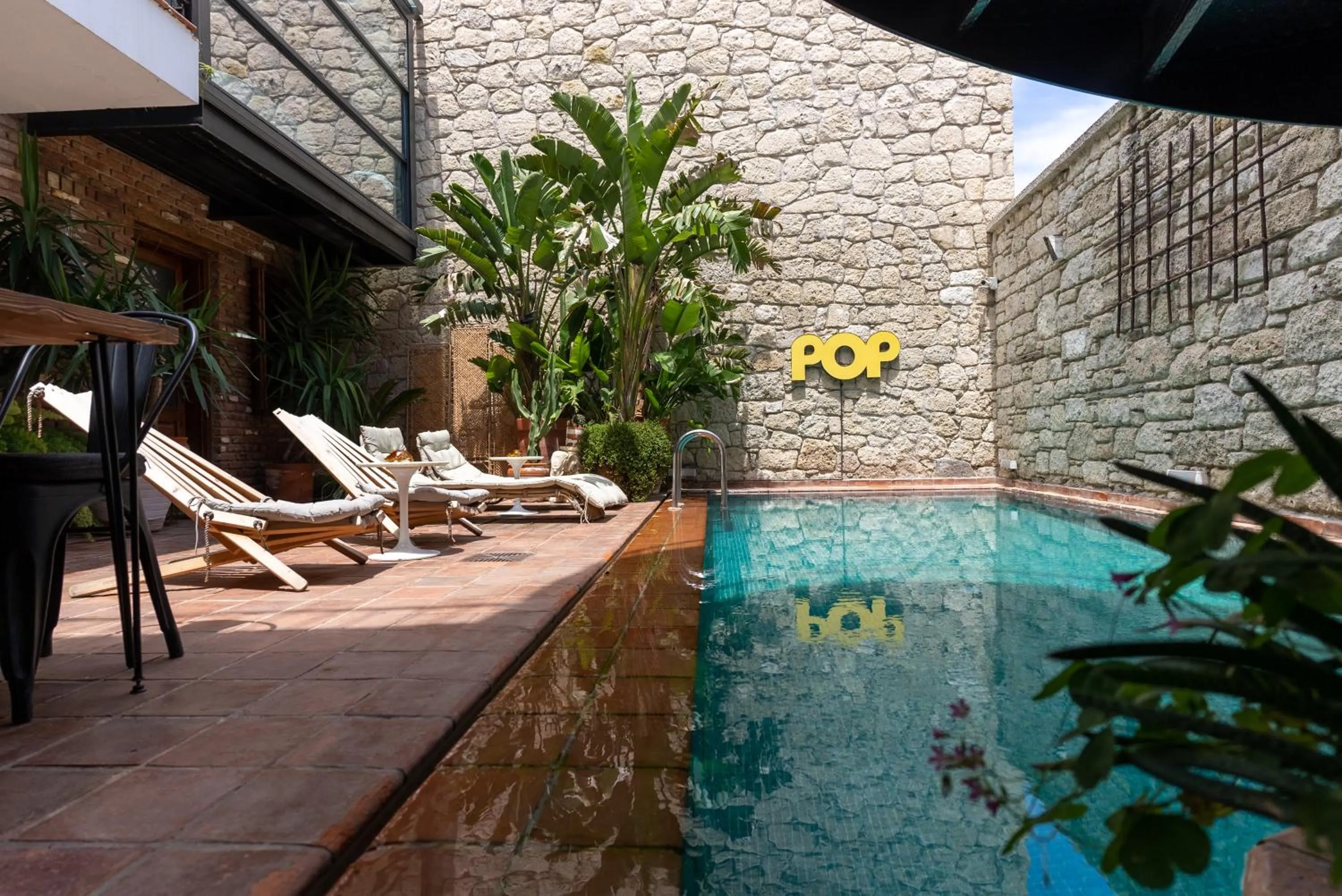 Patio in Hotel Pop Alaçatı