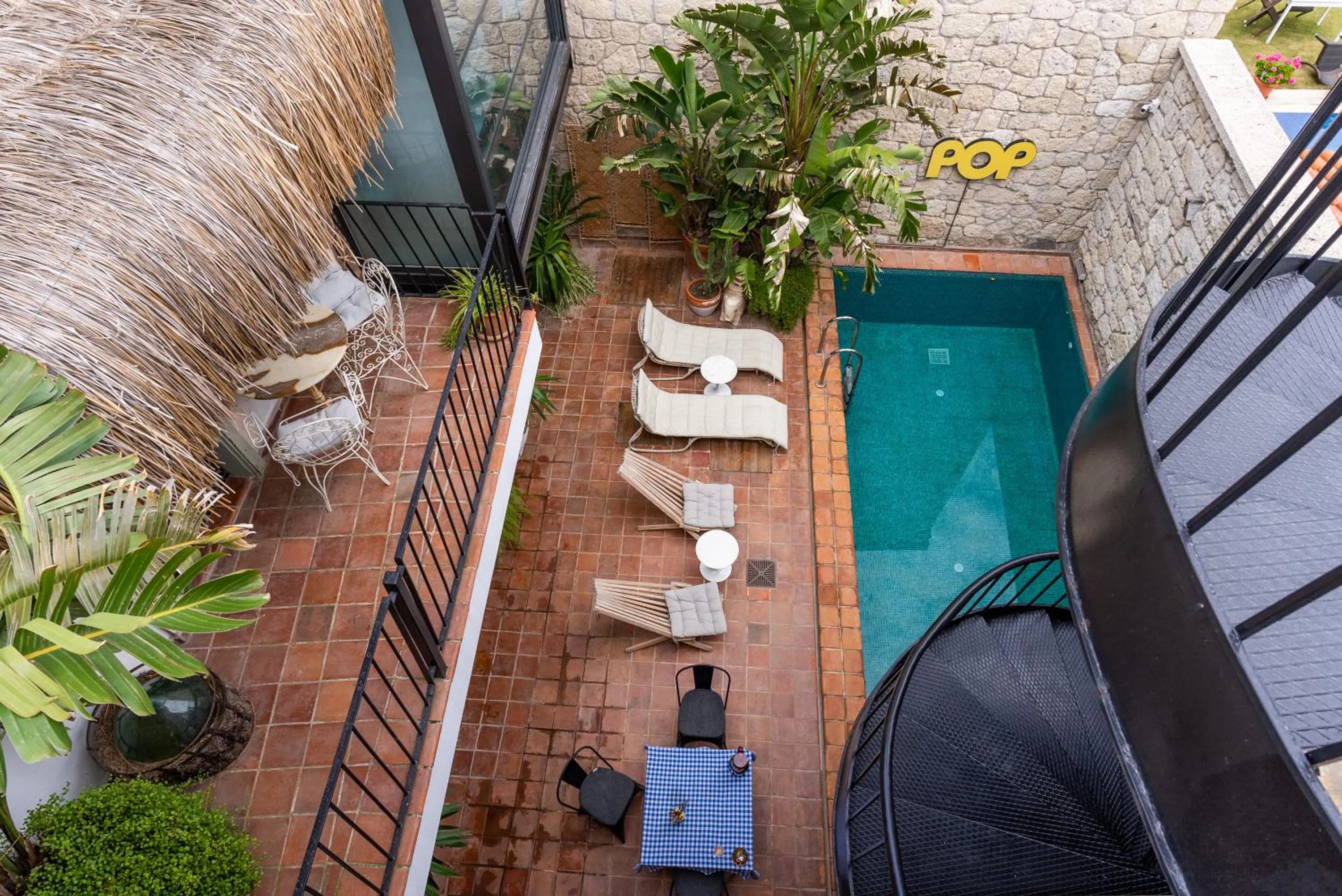 Patio in Hotel Pop Alaçatı