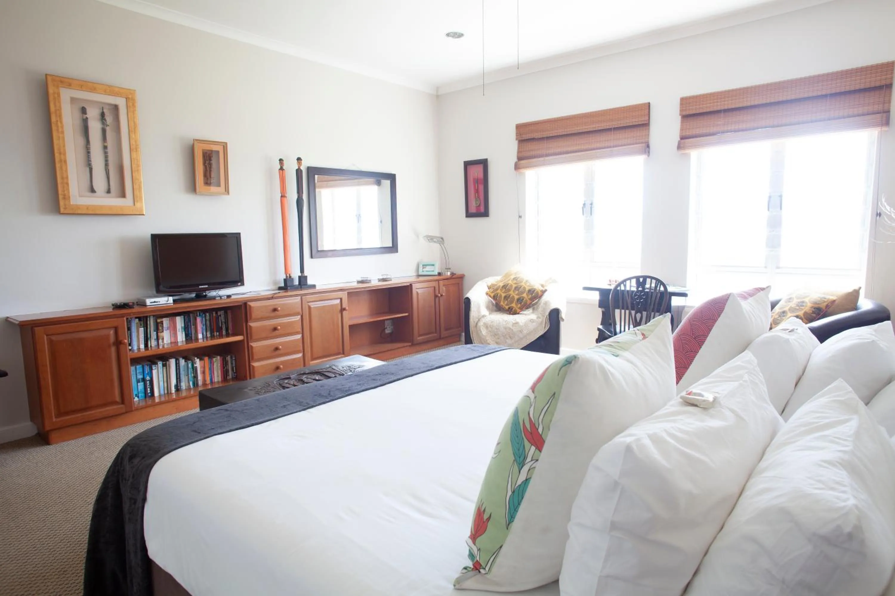 Bedroom, Bed in The Grosvenor Guest House & Self Catering