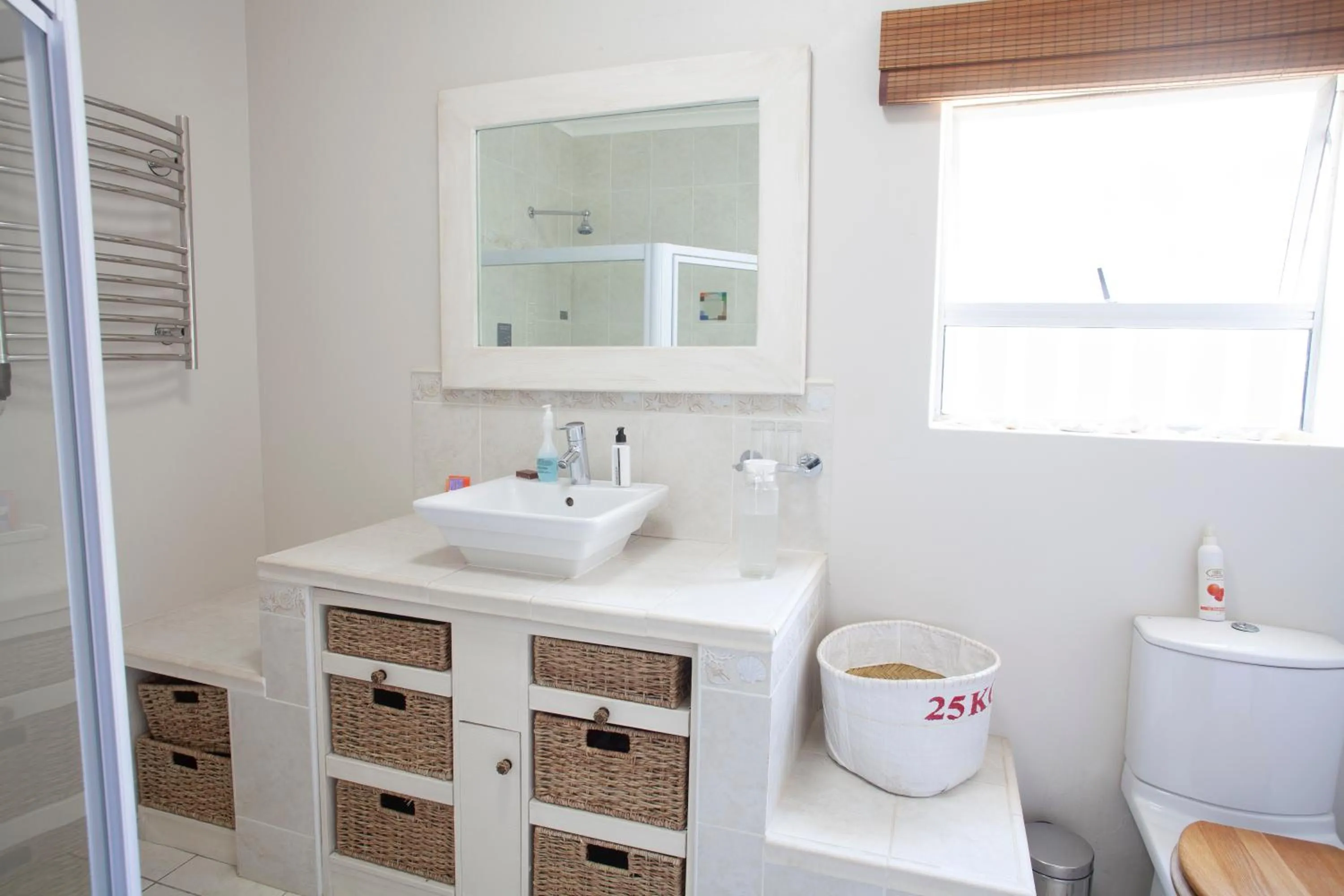 Bathroom in The Grosvenor Guest House & Self Catering