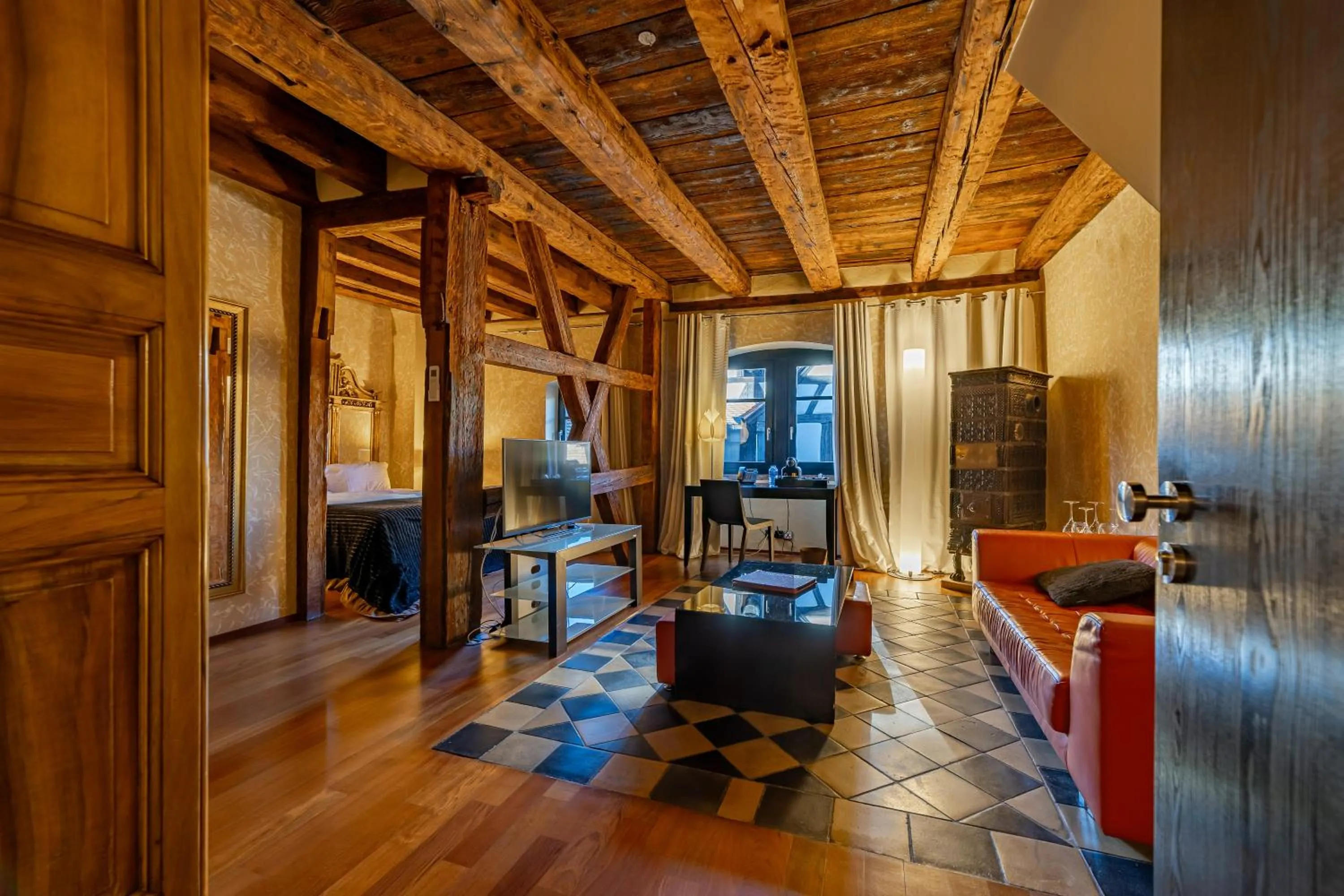 Restaurant/places to eat in Le B. Suites, Chambres & Restaurant