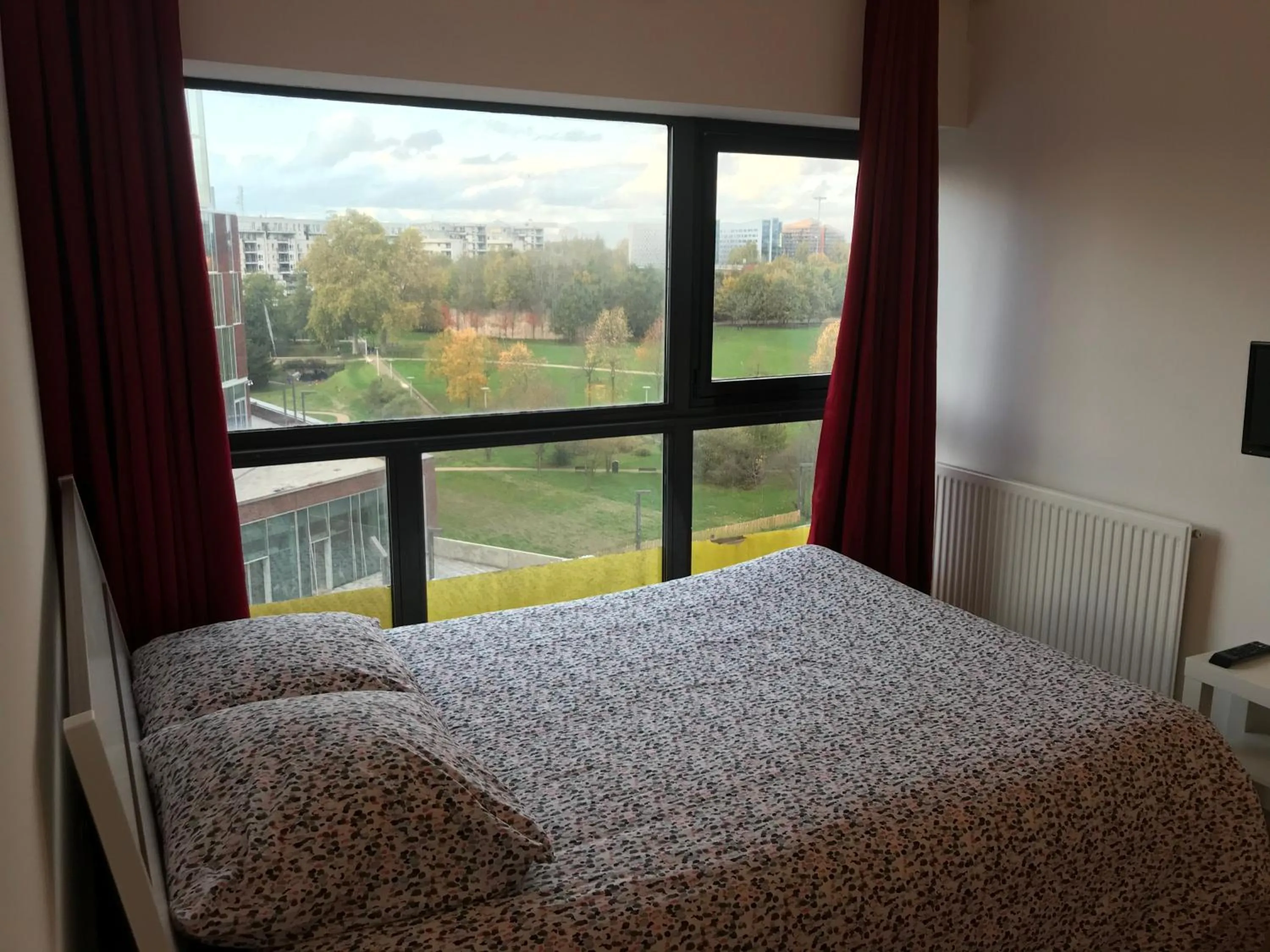 Bed in Le Pacific Lille Euralille