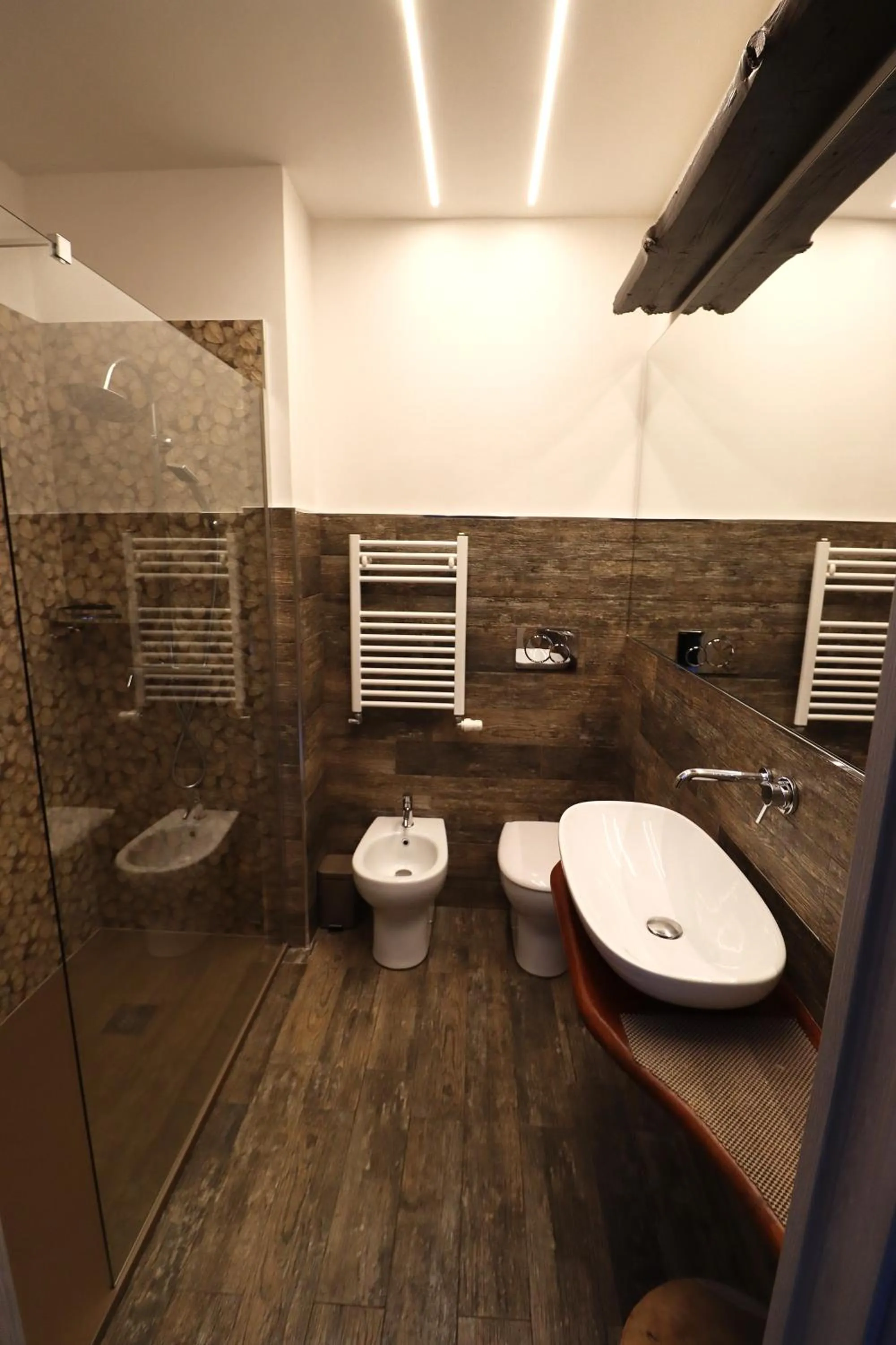 Bathroom in Thematic Rooms - AThema Atmosphere