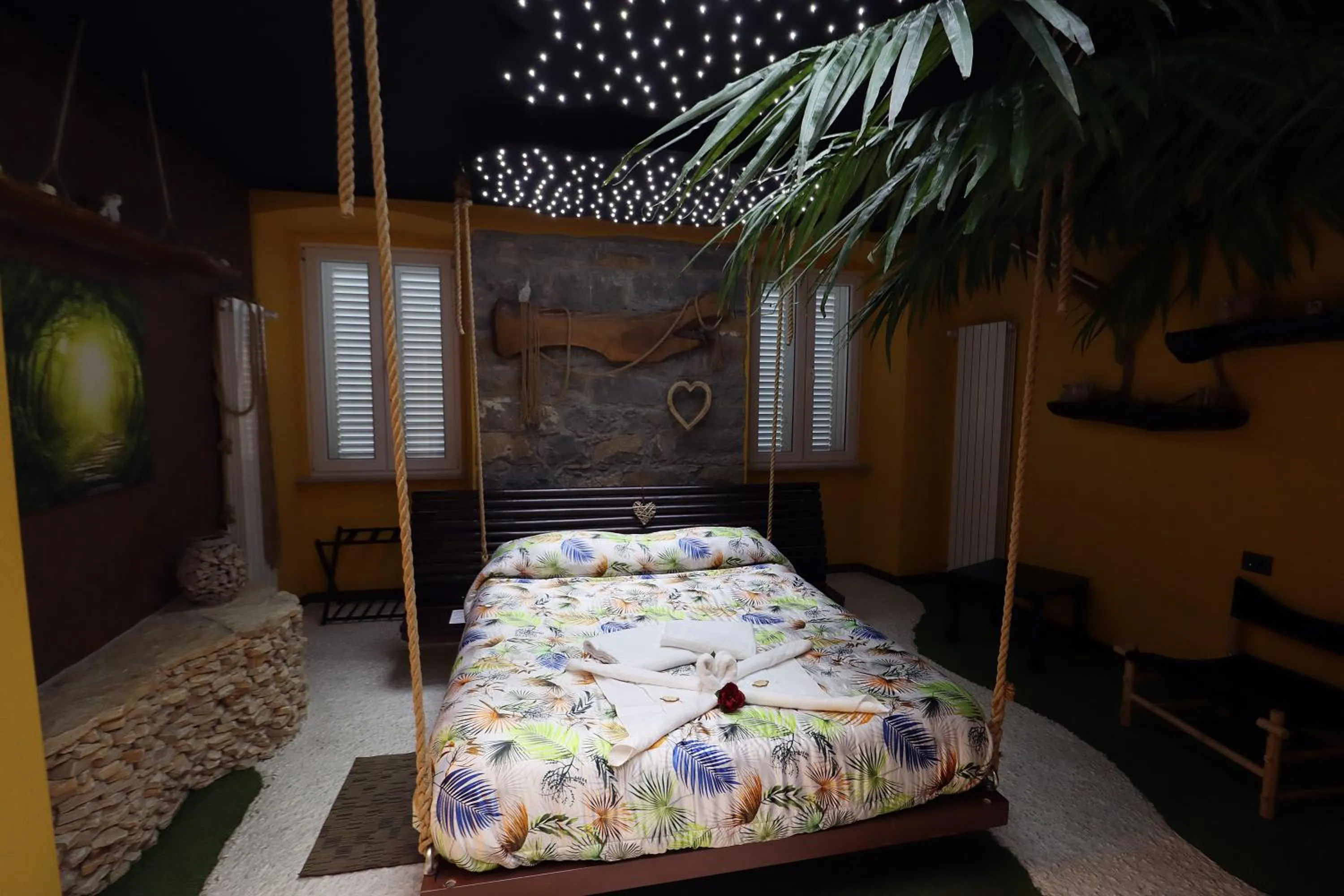 Bedroom, Bed in Thematic Rooms - AThema Atmosphere