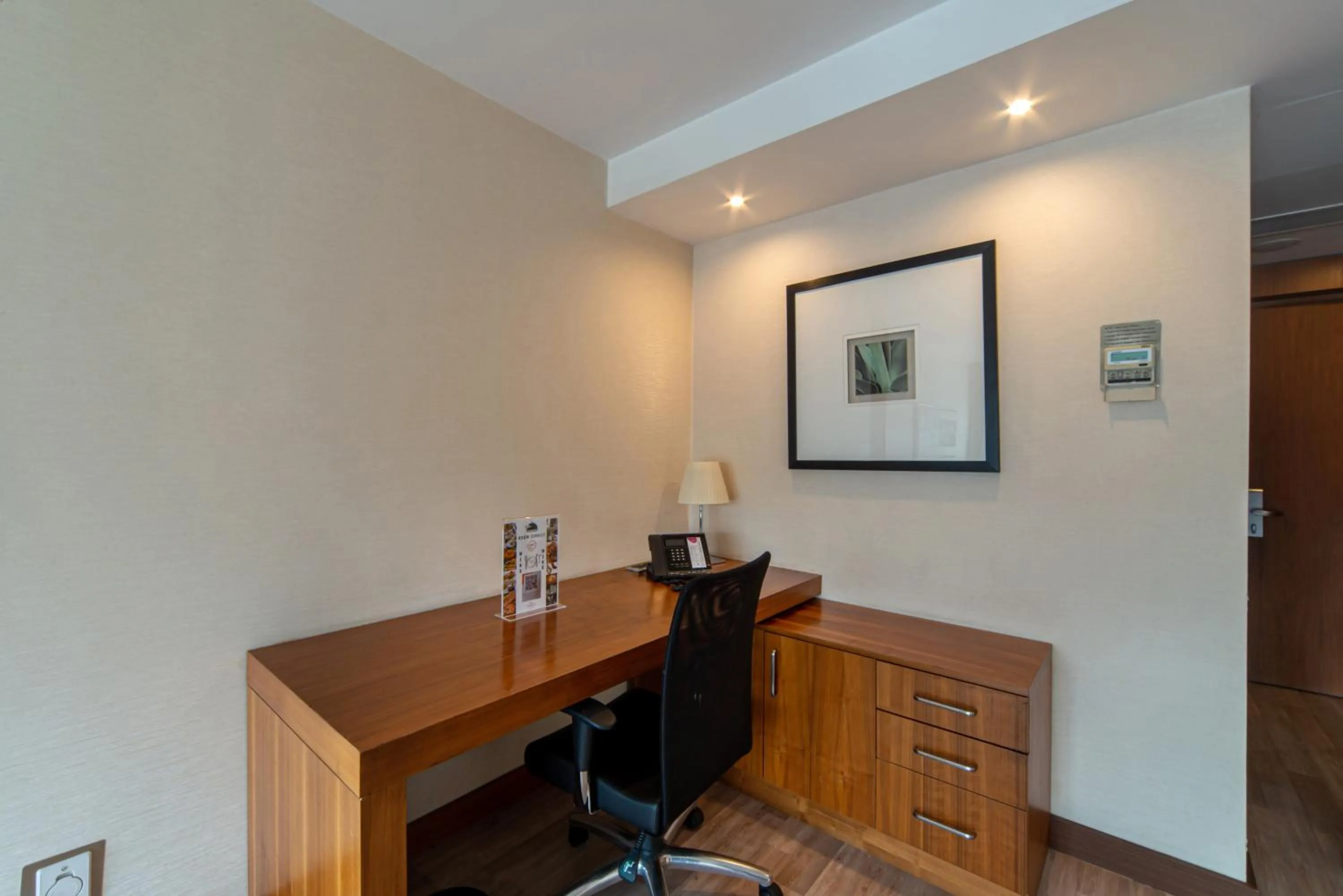 hair dresser in Crowne Plaza Istanbul Harbiye by IHG