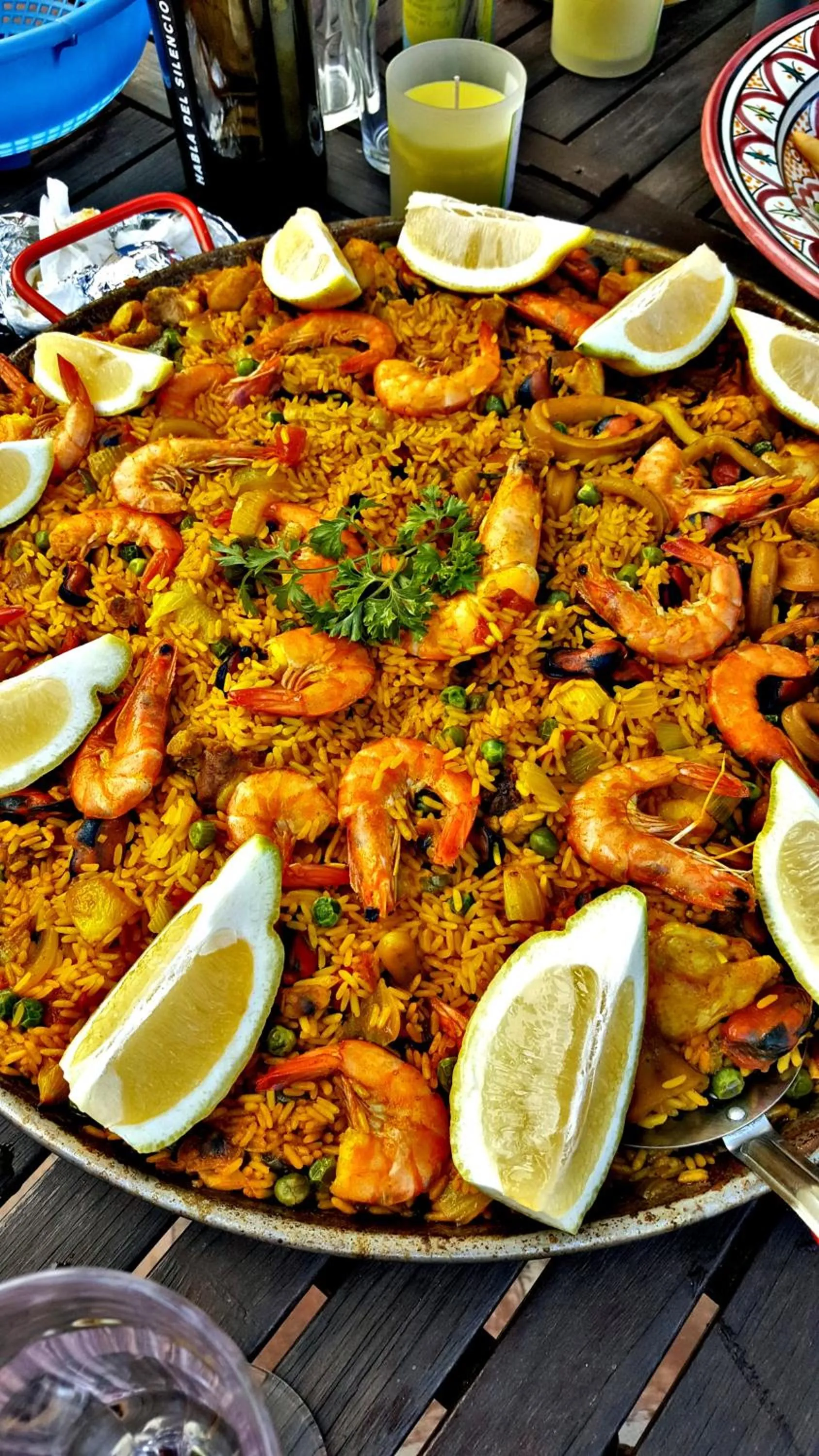 Restaurant/places to eat in Casa Jazmin Carabeo