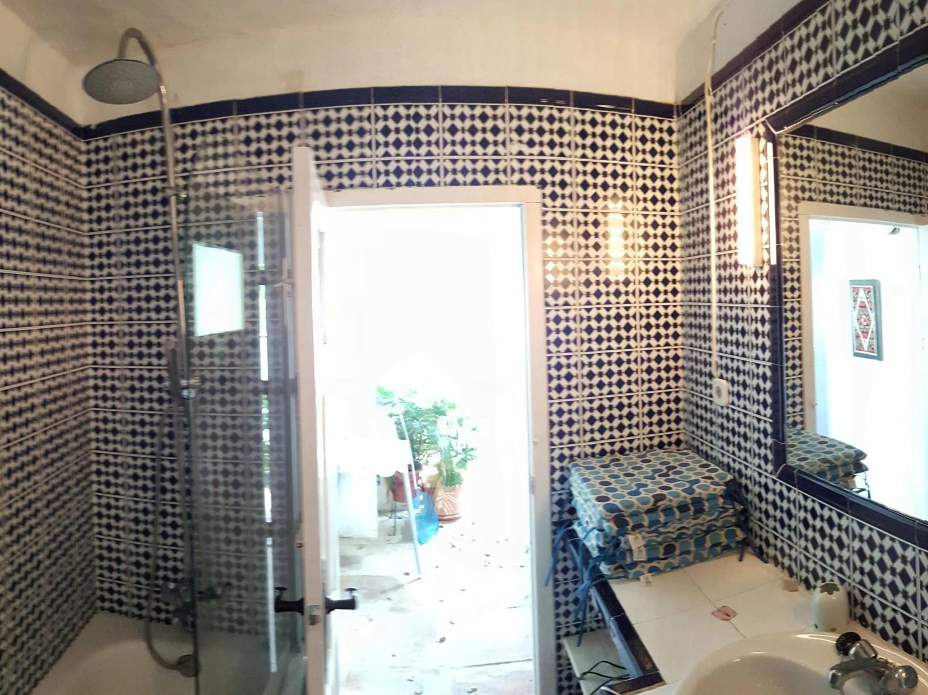 Bathroom in Casa Jazmin Carabeo