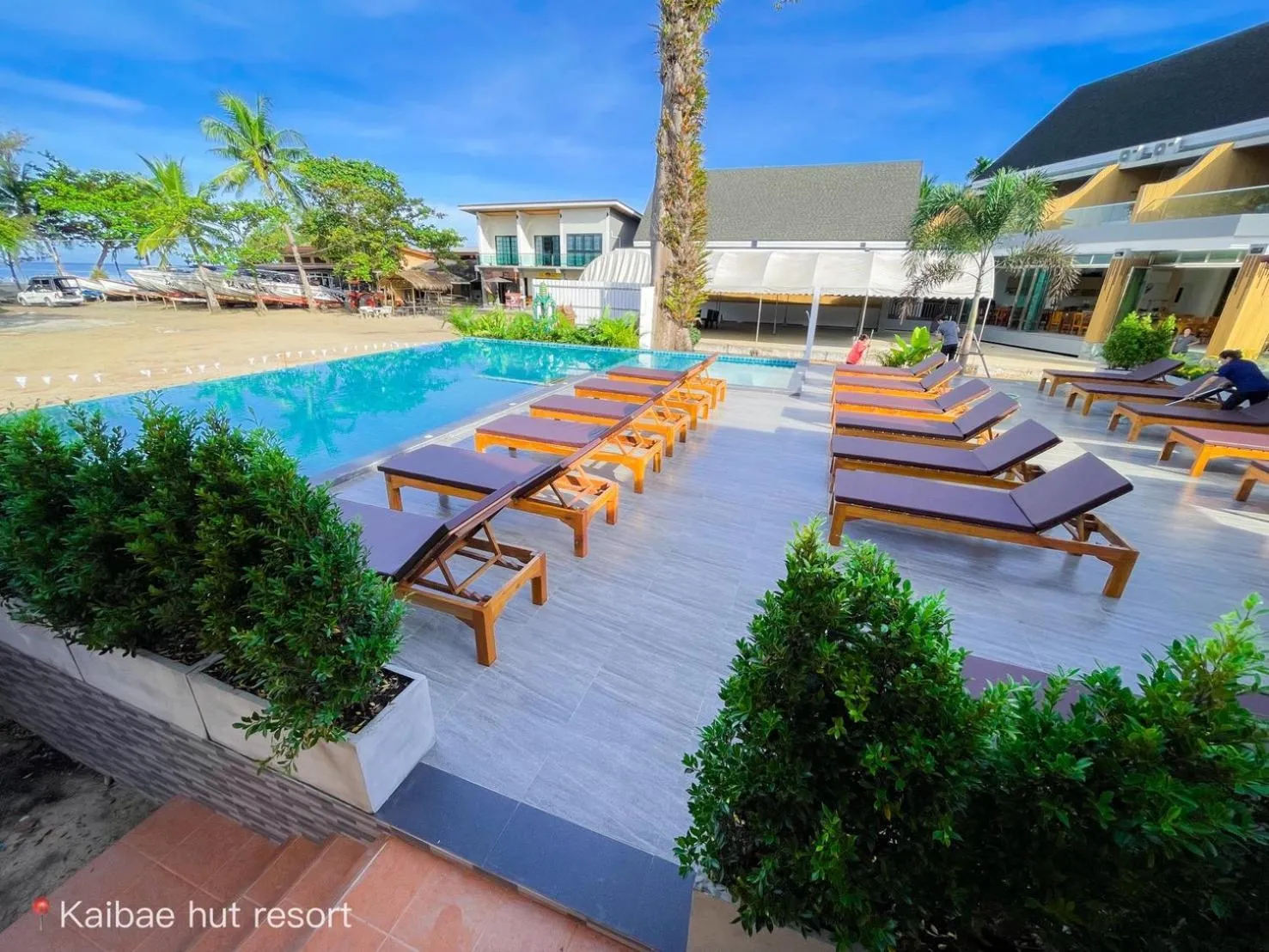 Swimming pool in Kaibae Hut Resort