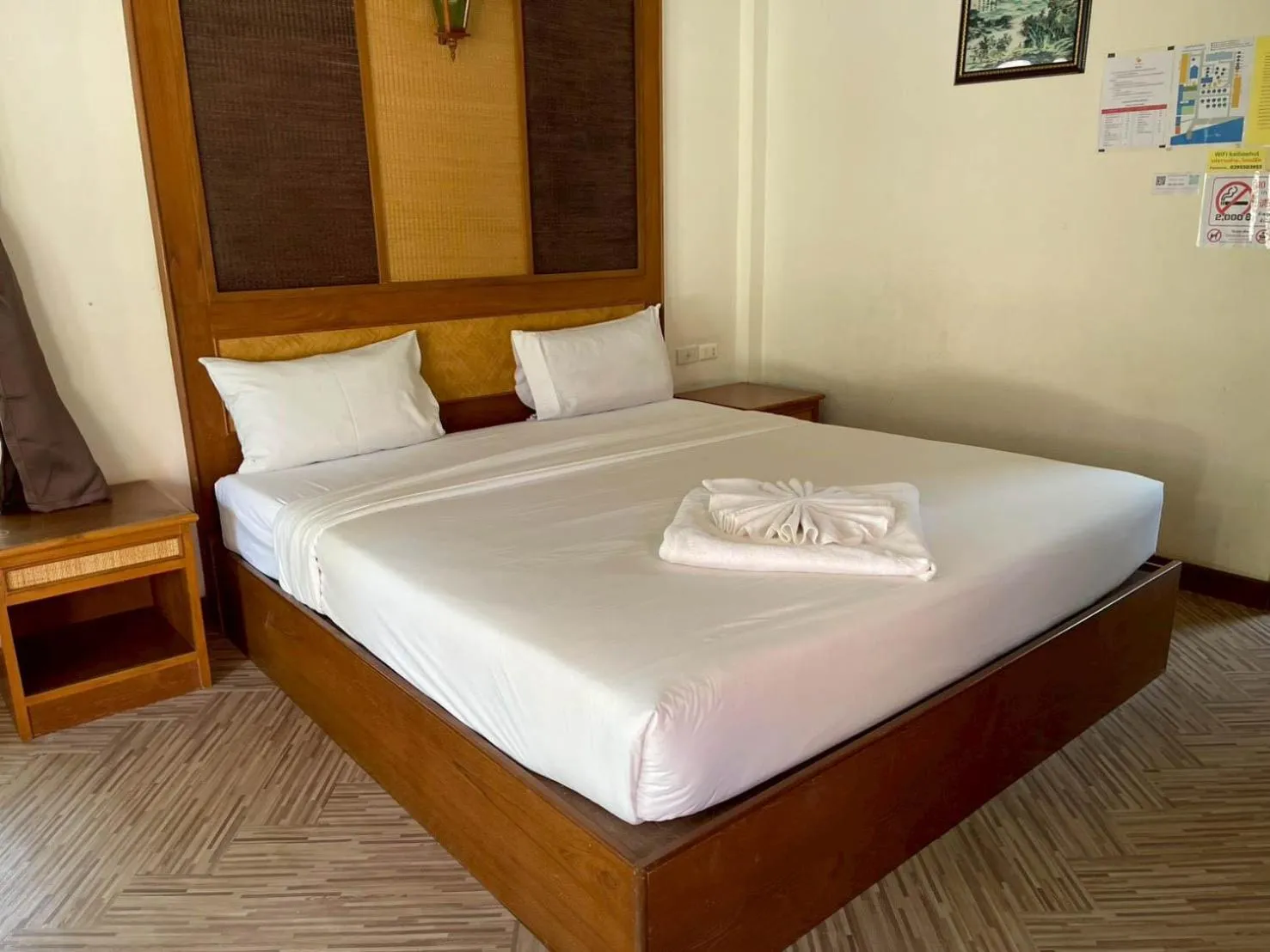 Photo of the whole room, Bed in Kaibae Hut Resort
