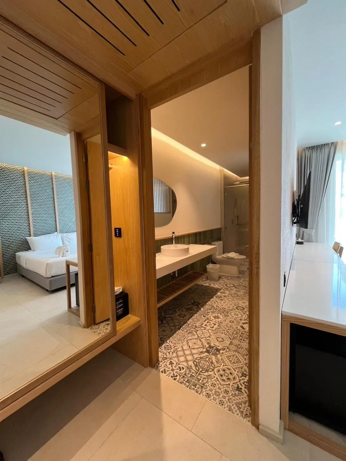 Bathroom, Bed in Peach Hill Resort - SHA Extra Plus