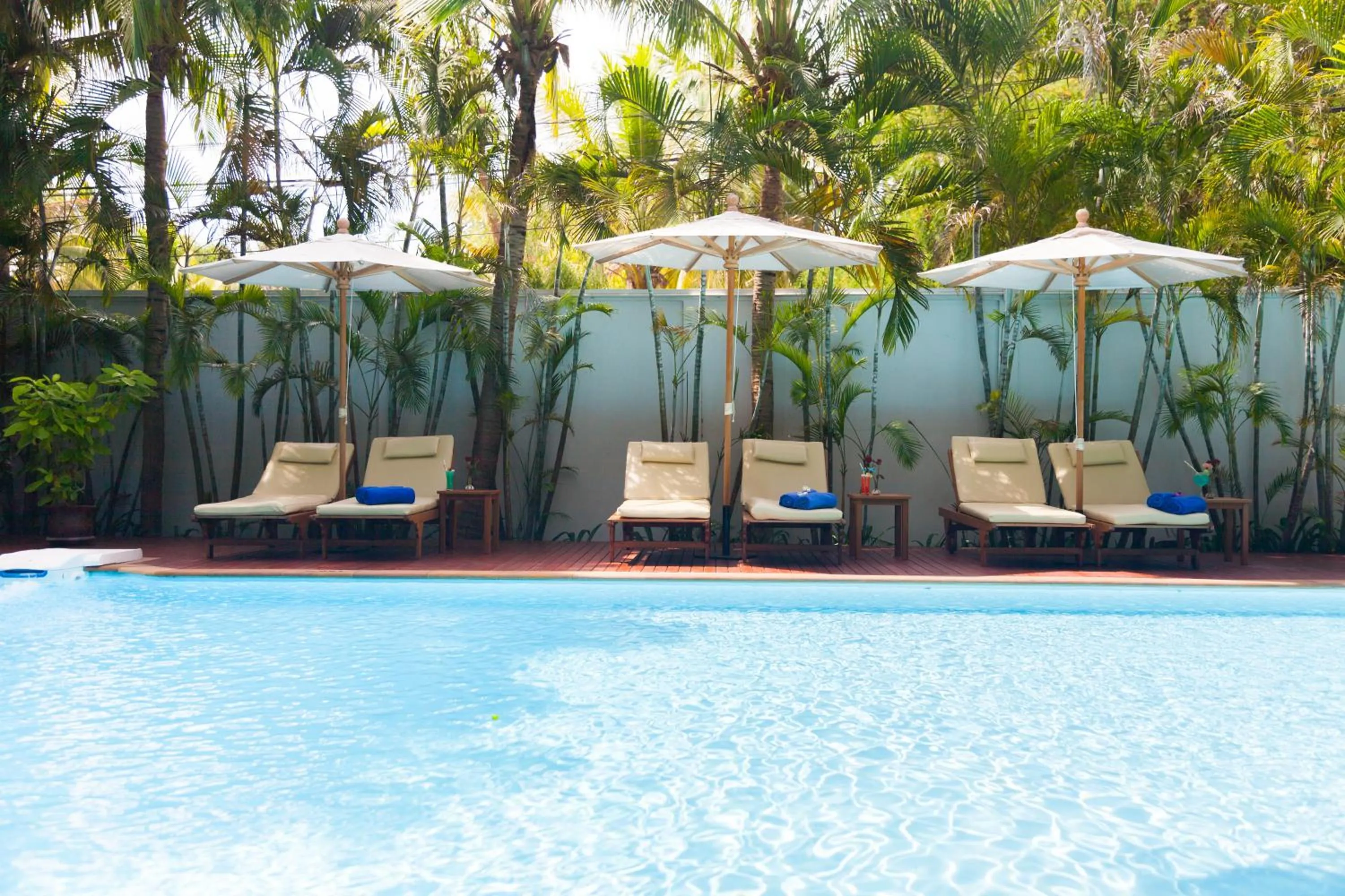 Swimming pool in Raya Resort Beach front - The Most Green Resort in Cha-am