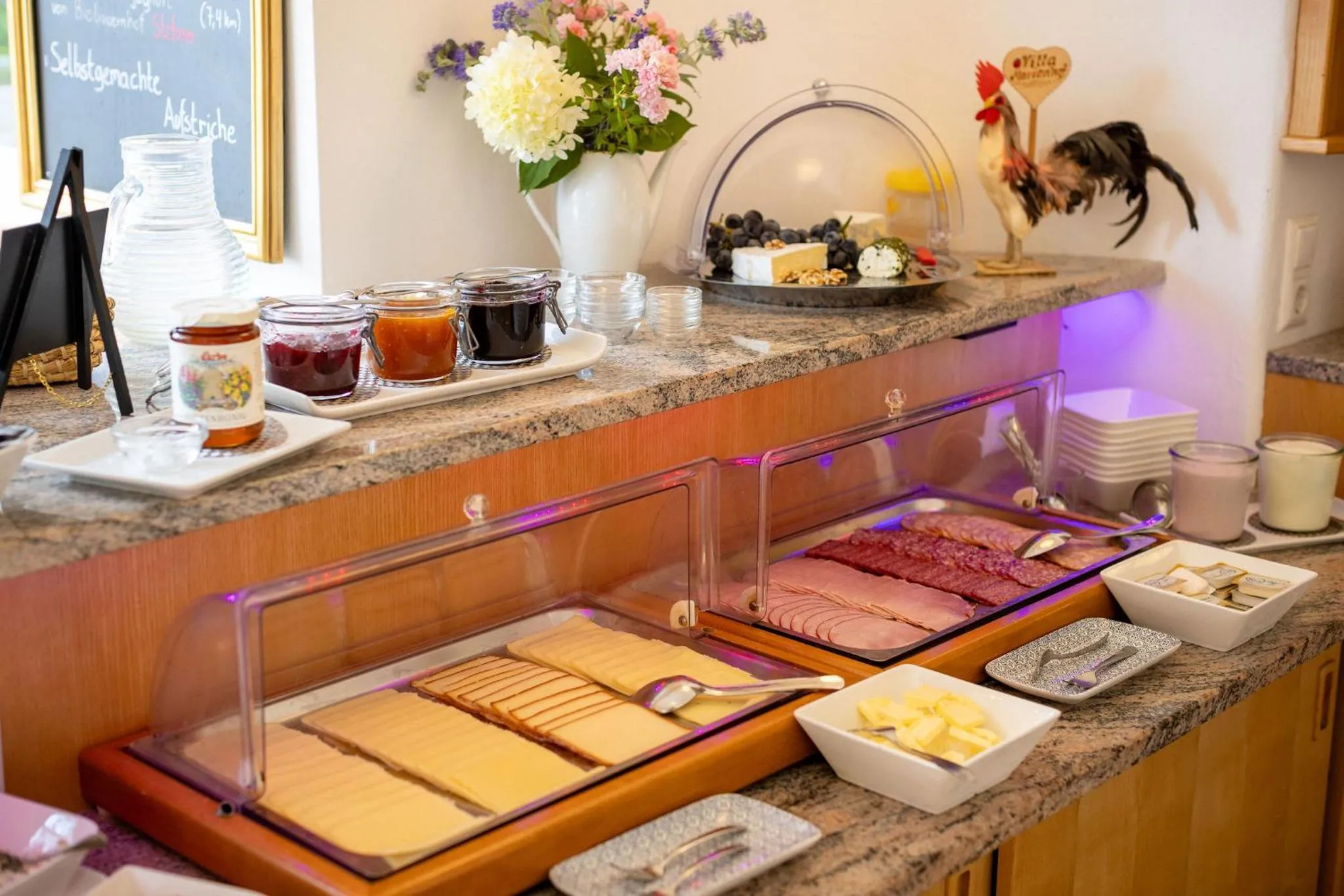 Breakfast in Villa Marienhof