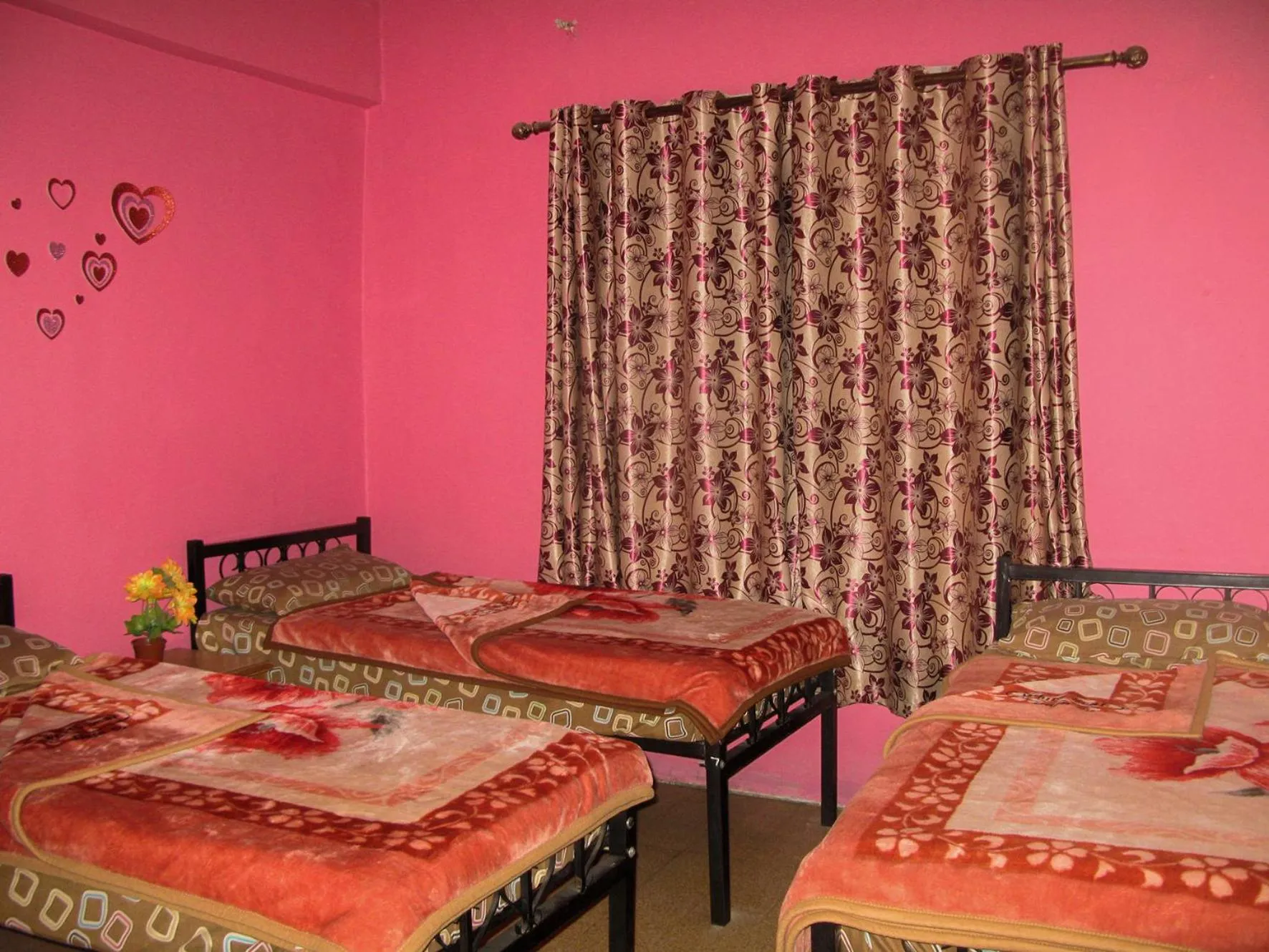 Bedroom, Bed in Cliff Hostel