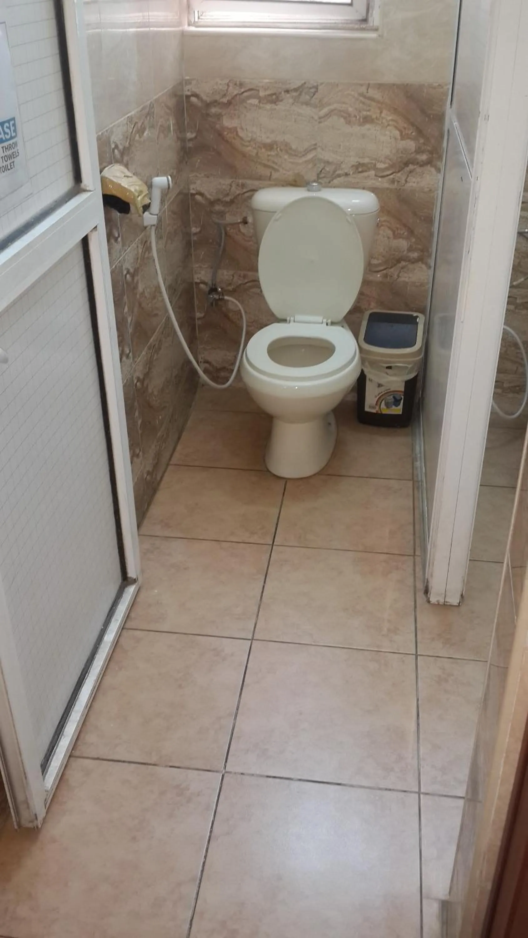 Bathroom in Cliff Hostel