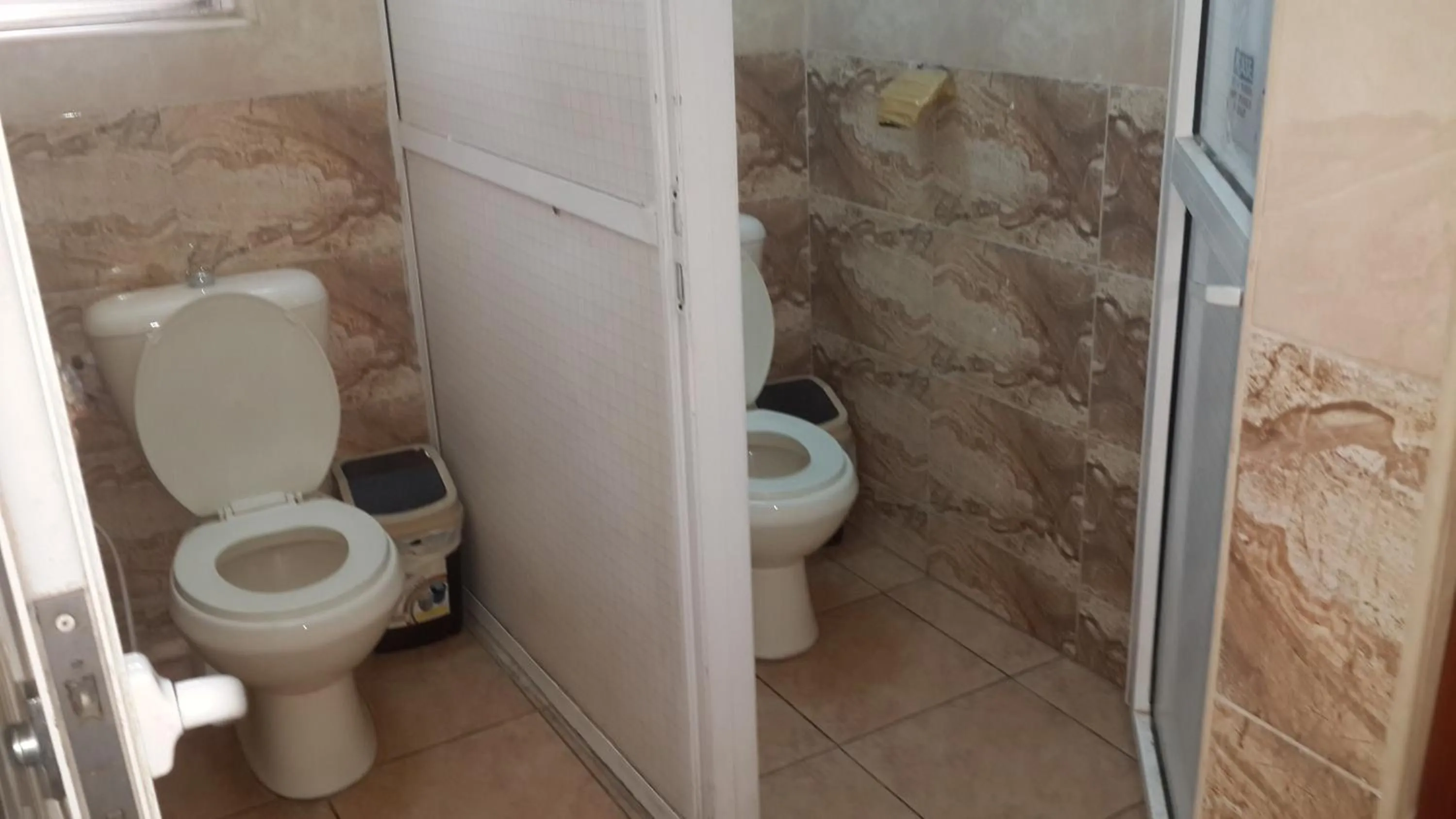 Bathroom in Cliff Hostel