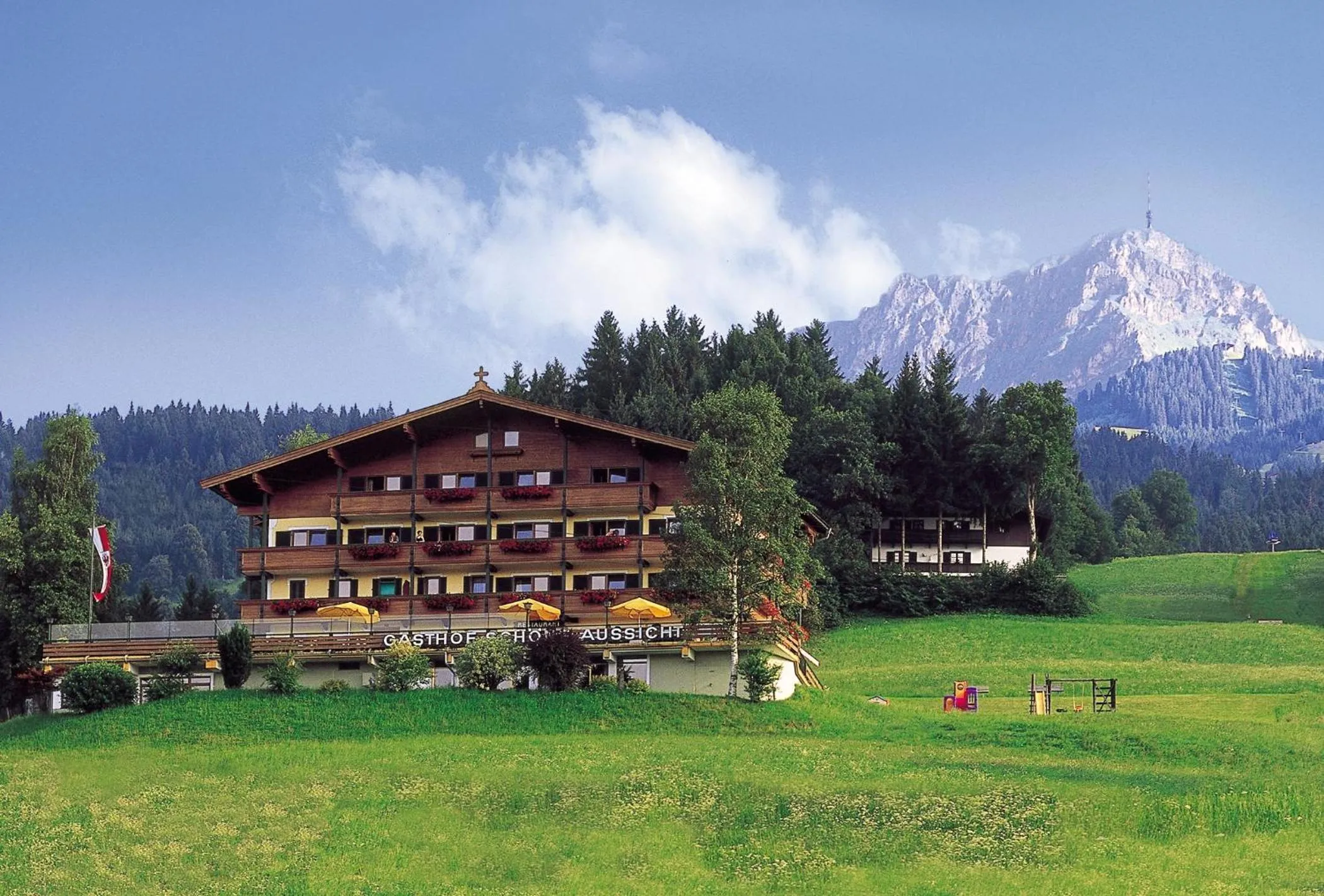Property building in Hotel-Gasthof zur Schönen Aussicht