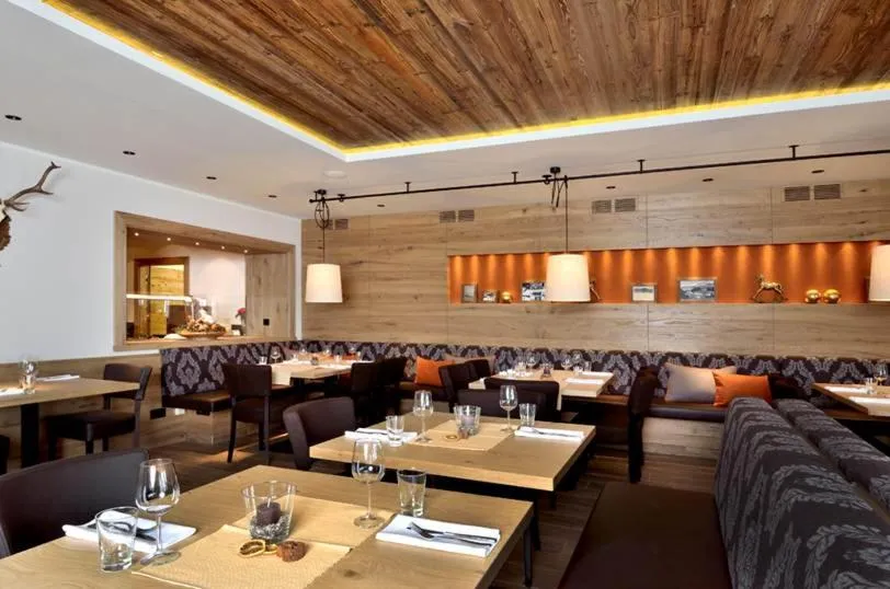 Restaurant/places to eat in Hotel-Gasthof zur Schönen Aussicht