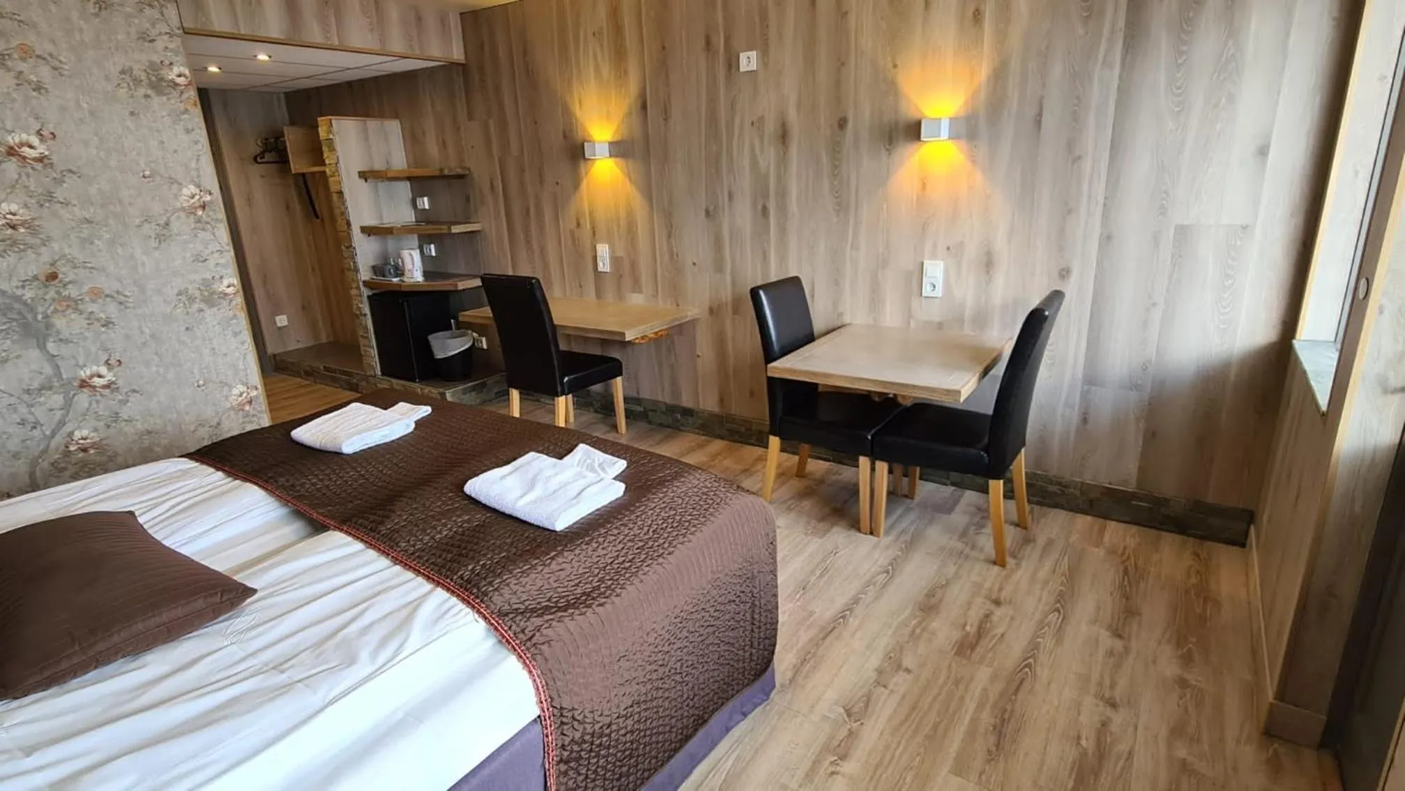 Bed in Strand Fjordhotel