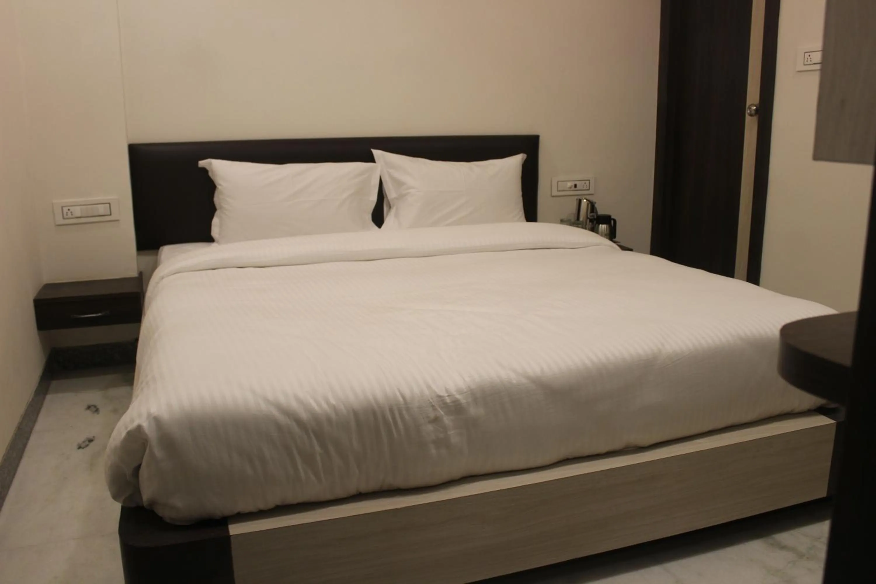 Bed in Hotel Delight