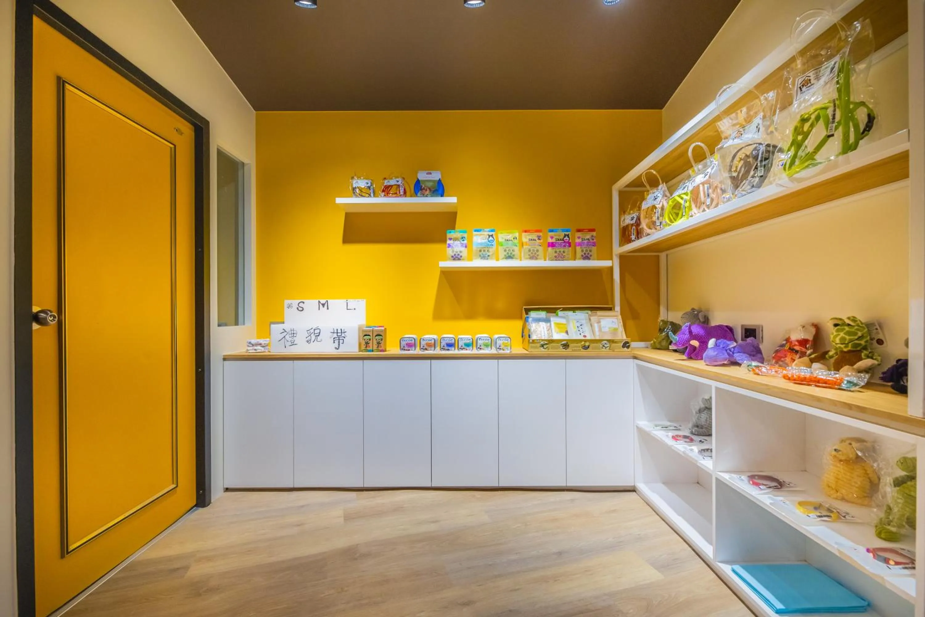 room service in King Hot Spring Hotel