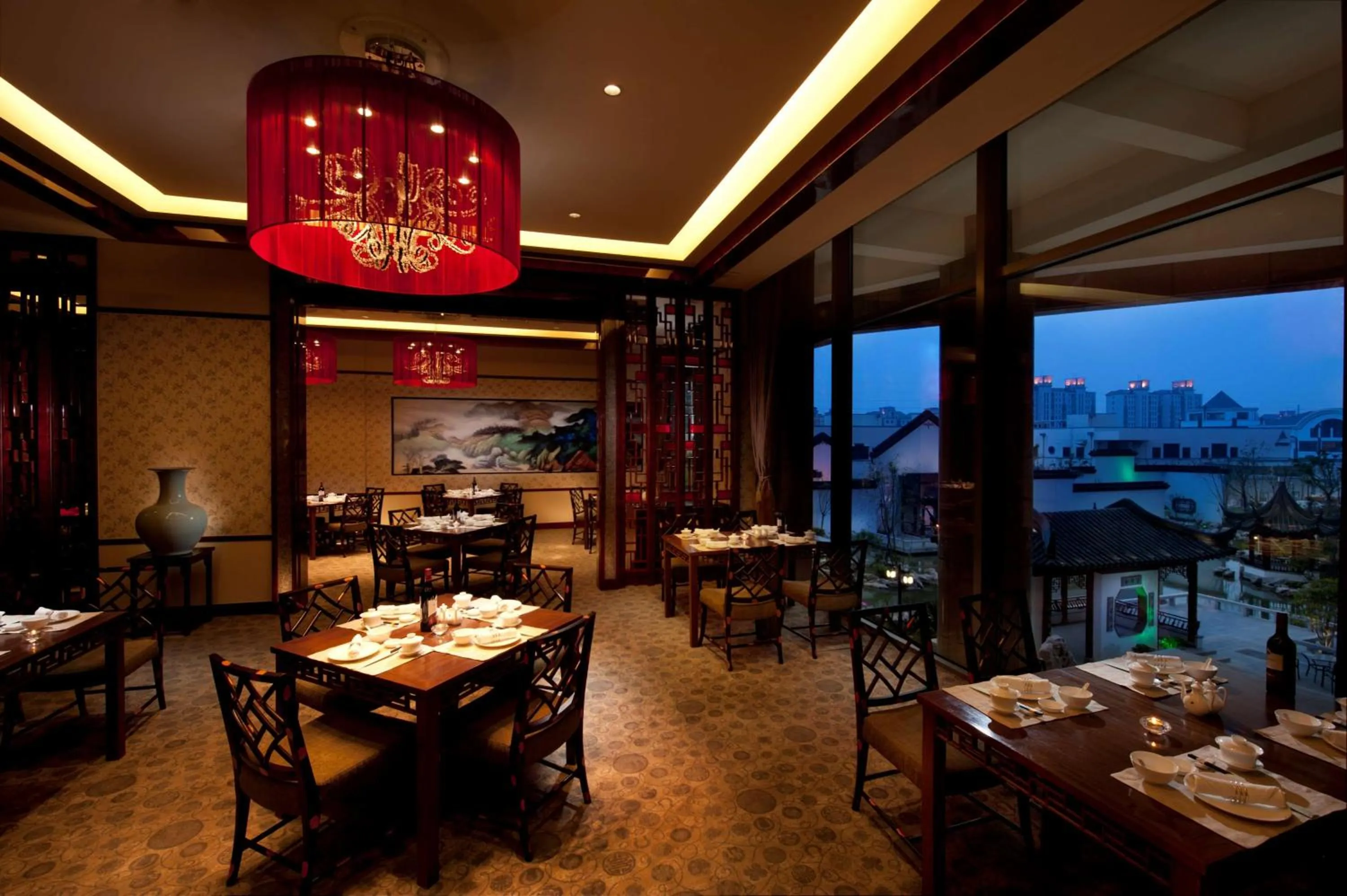 Restaurant/places to eat in DoubleTree By Hilton Wuxi