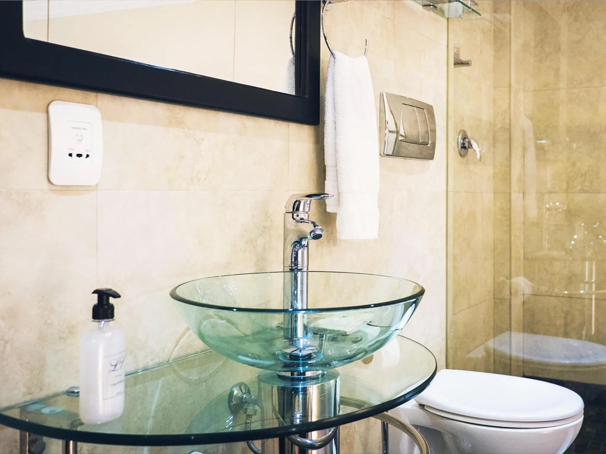 Bathroom in Wilton Manor SOLAR ENERGY