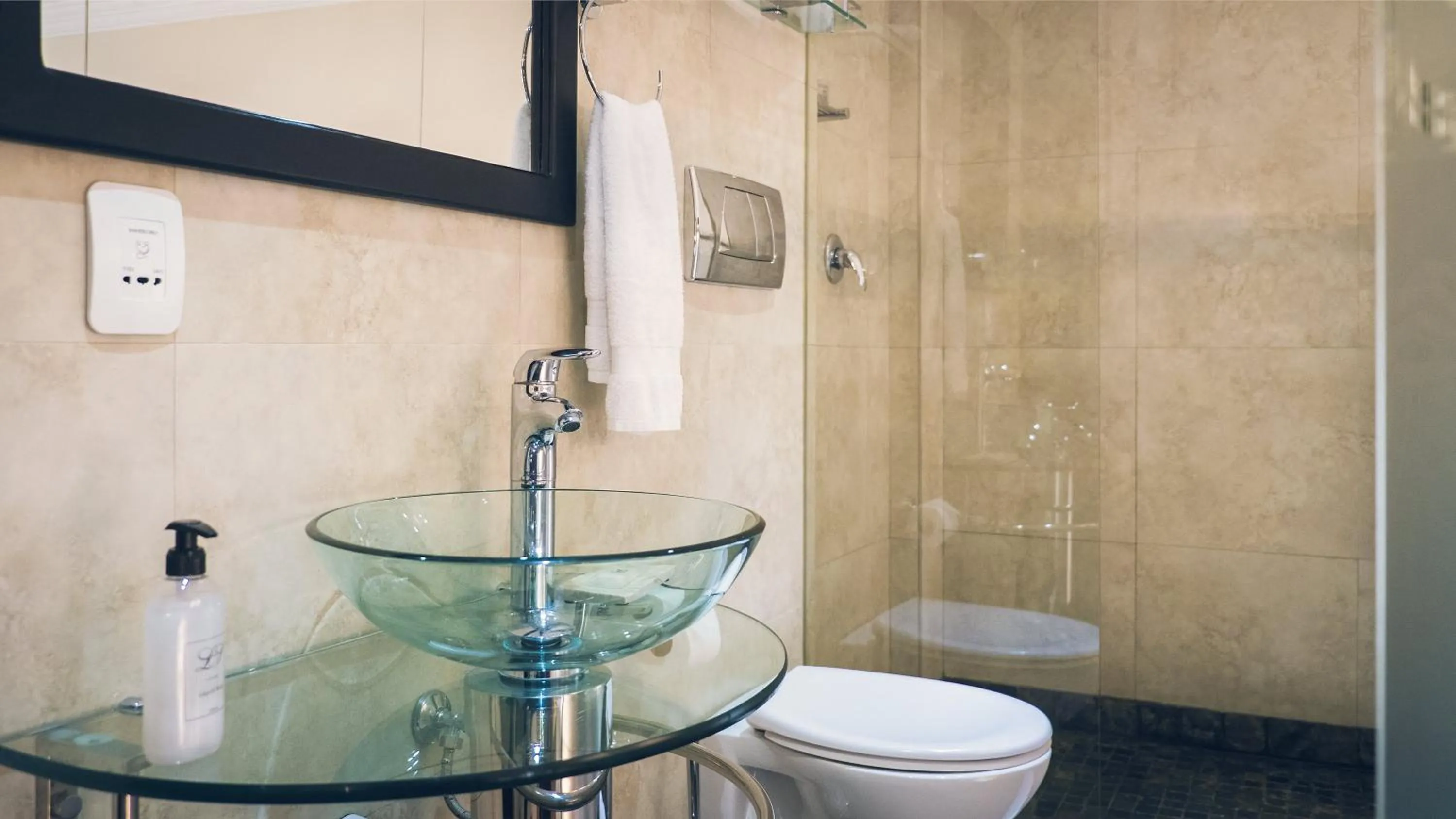 Bathroom in Wilton Manor SOLAR ENERGY