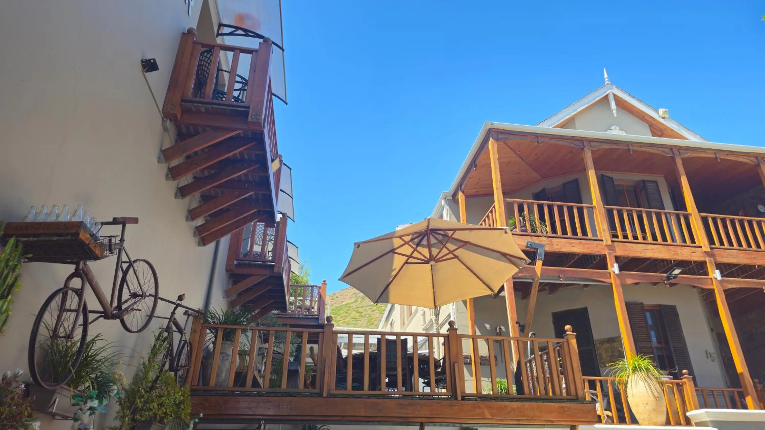 Property building in Wilton Manor SOLAR ENERGY