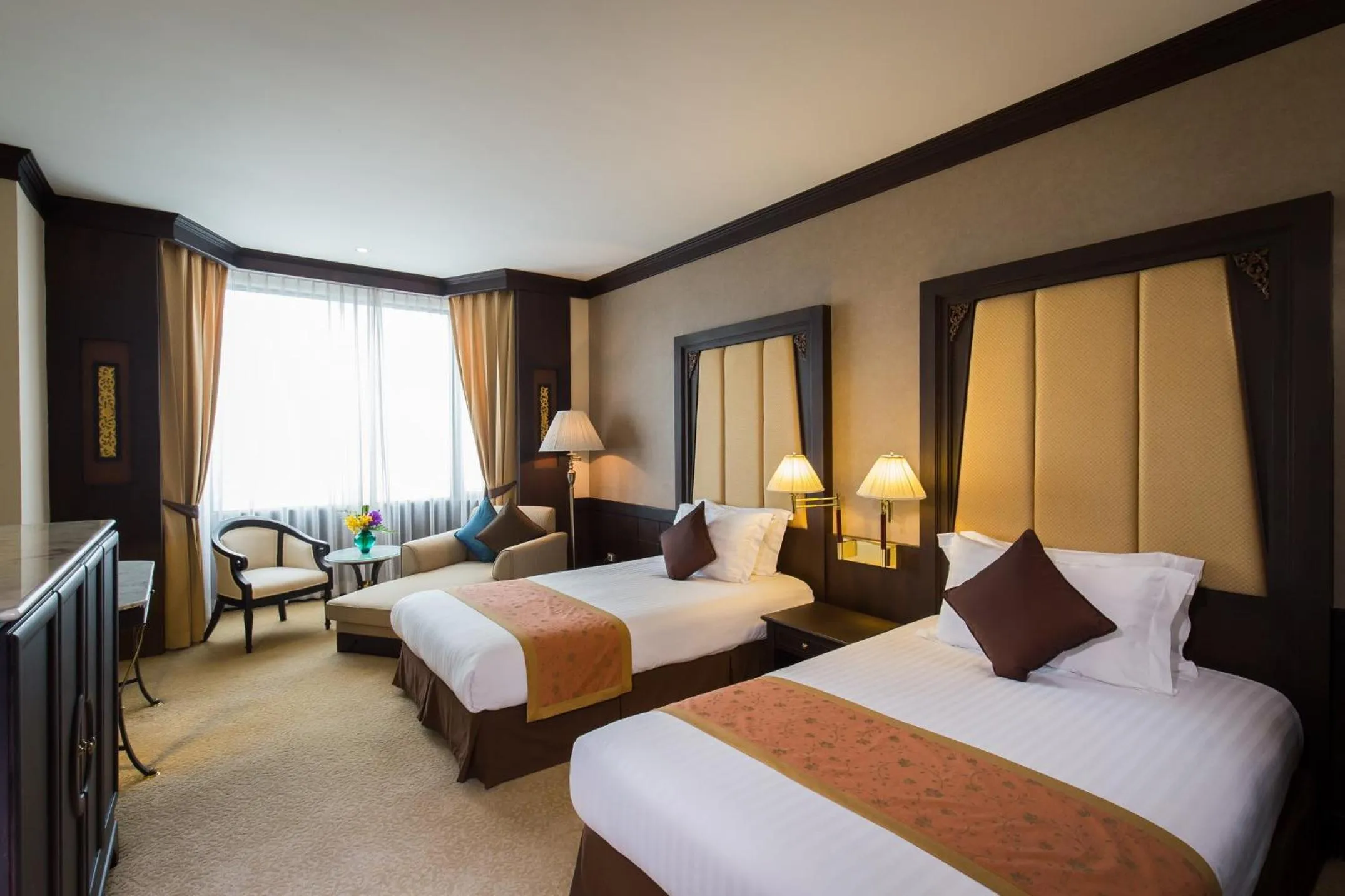 Bed in Ramada by Wyndham Bangkok Chaophya Park