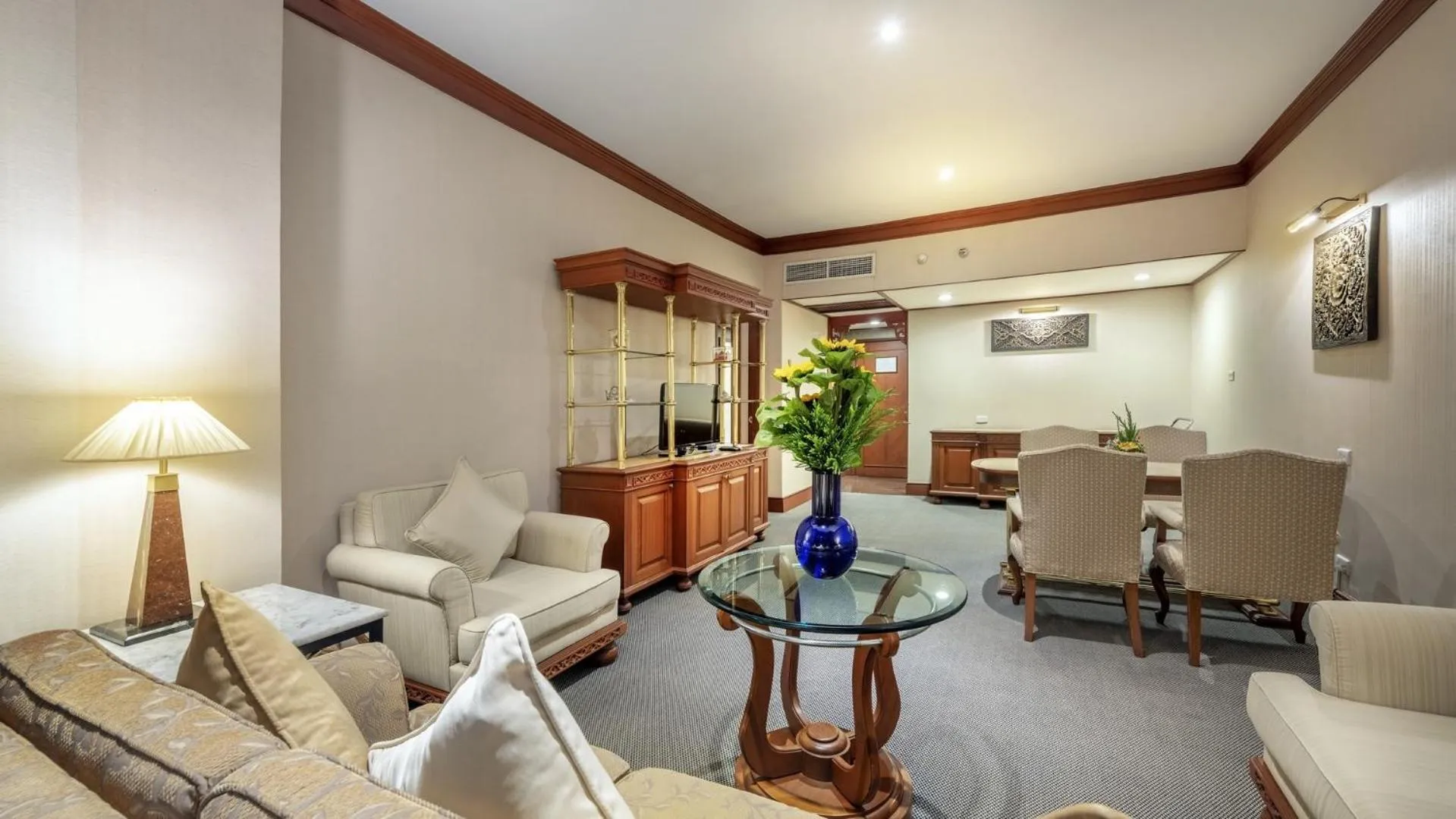 Bedroom, Seating Area in Ramada by Wyndham Bangkok Chaophya Park