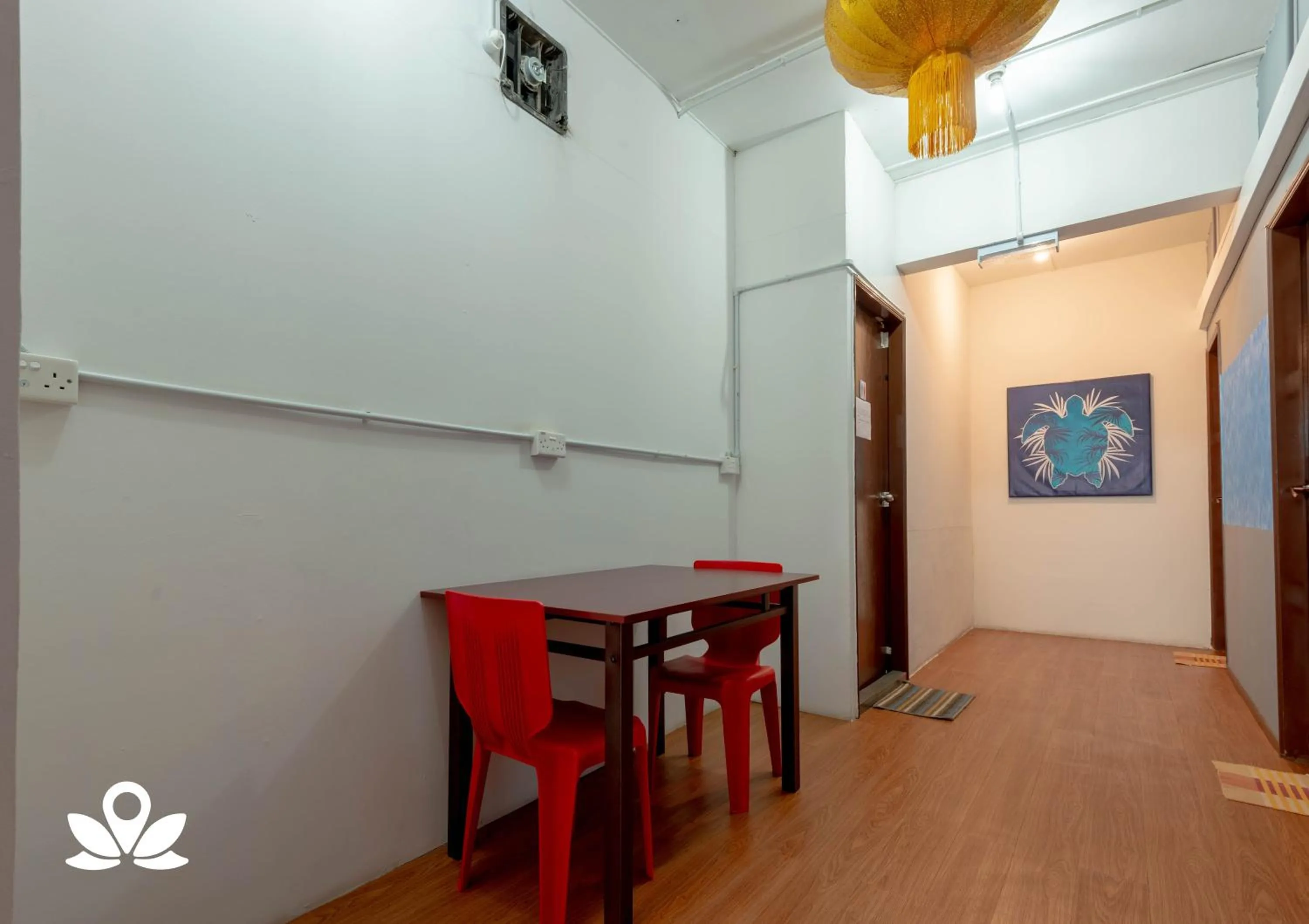 Dining area in Island Backpackers