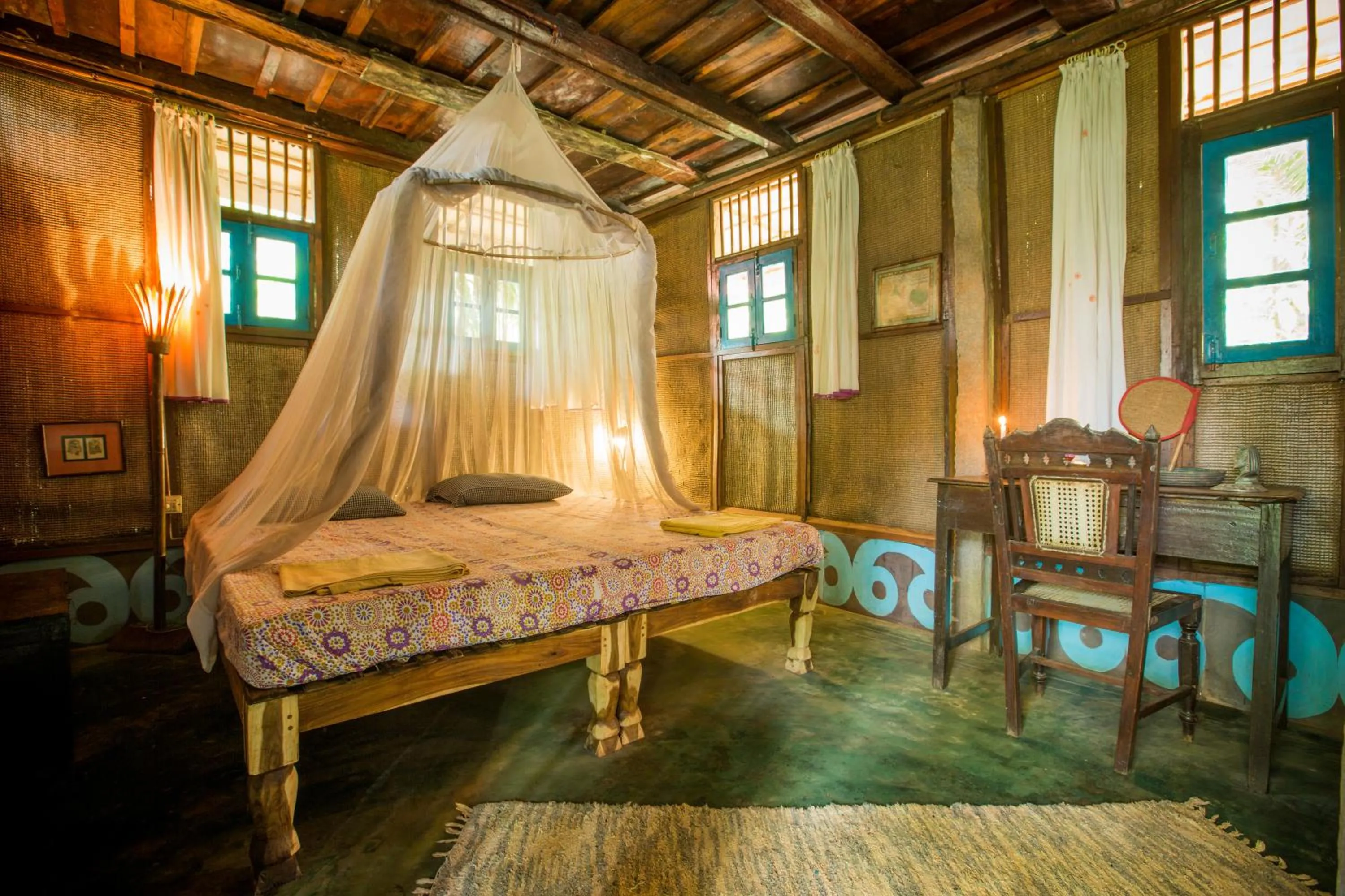 Bed in Bhakti Kutir