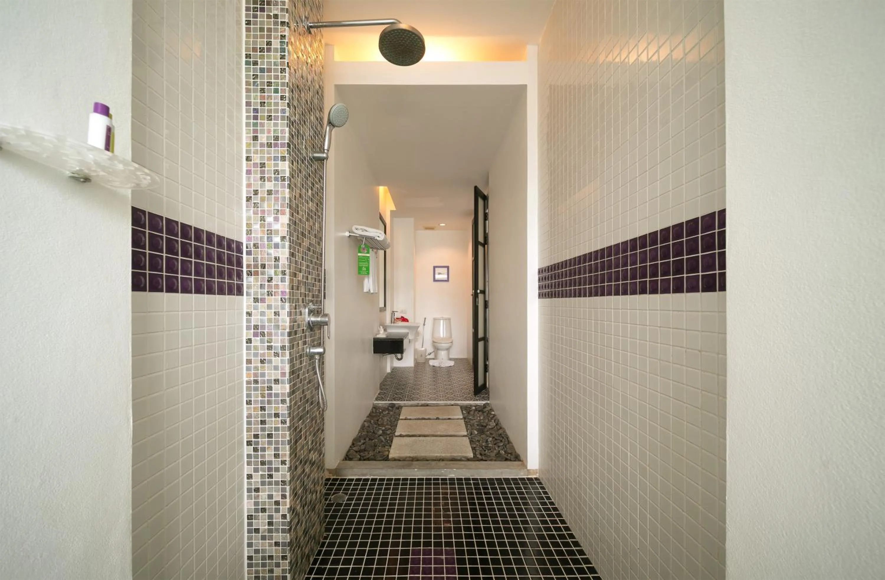 Shower in The Old Phuket - Karon Beach Resort