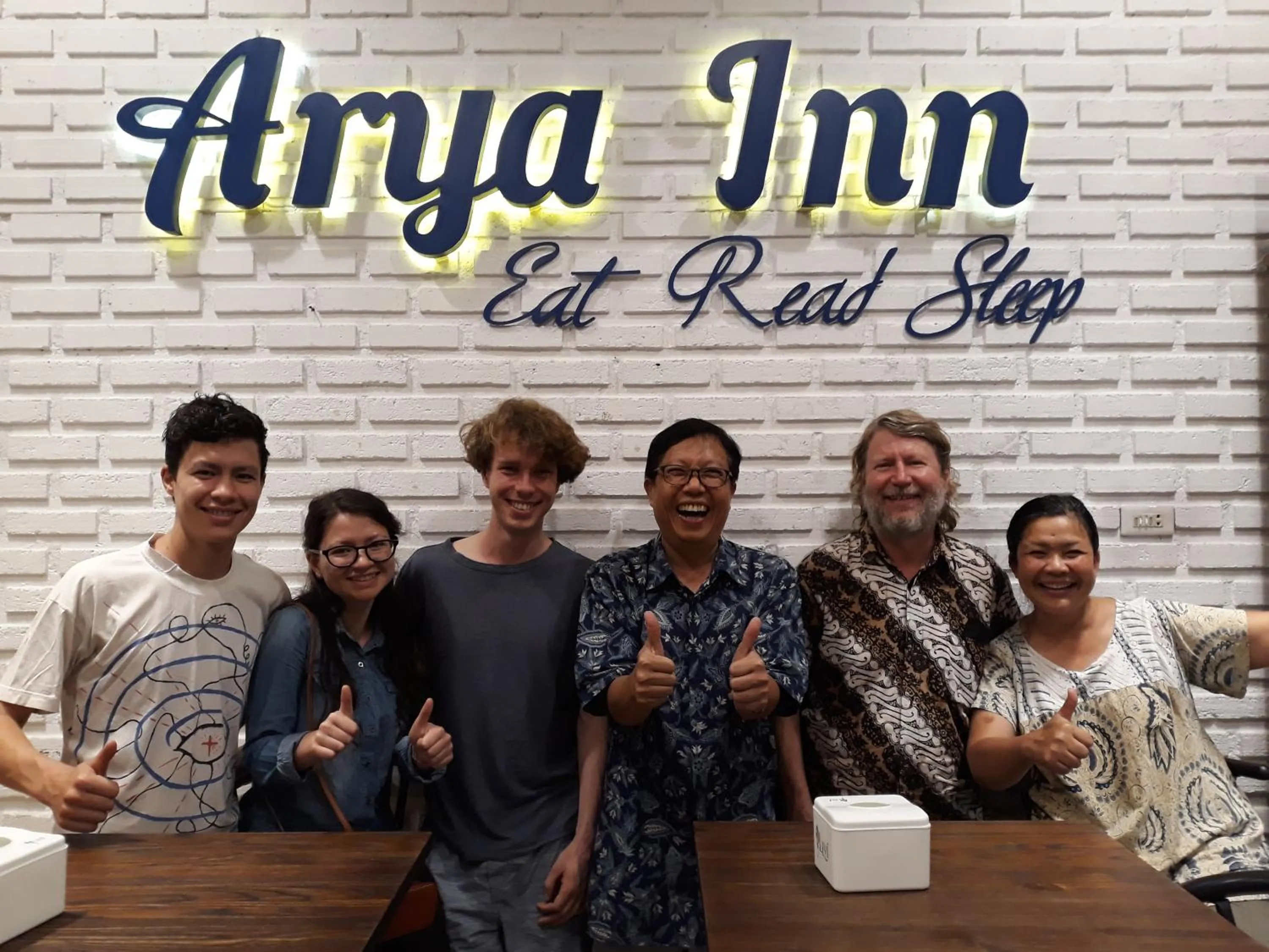 Arya Inn