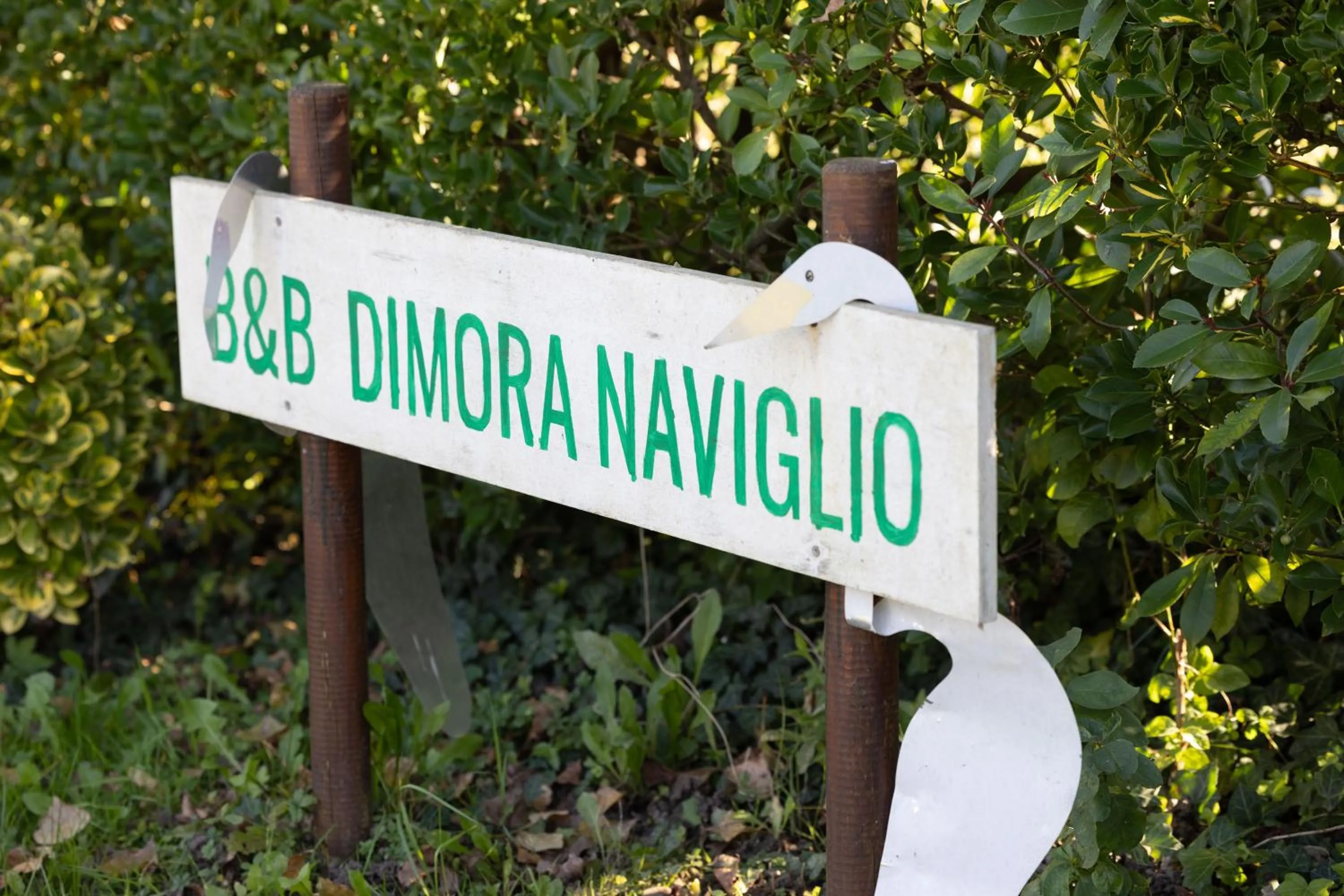 Logo/Certificate/Sign in Dimora Naviglio