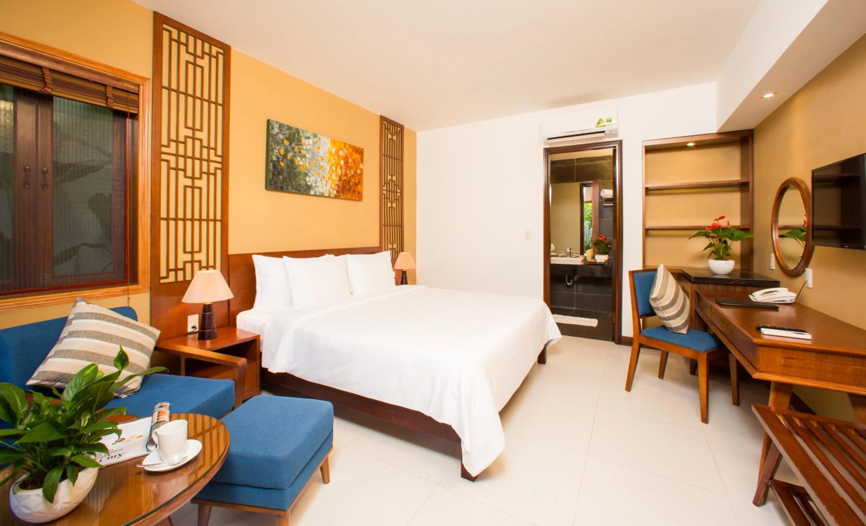 Bed in Nadine Phu Quoc Resort & Spa