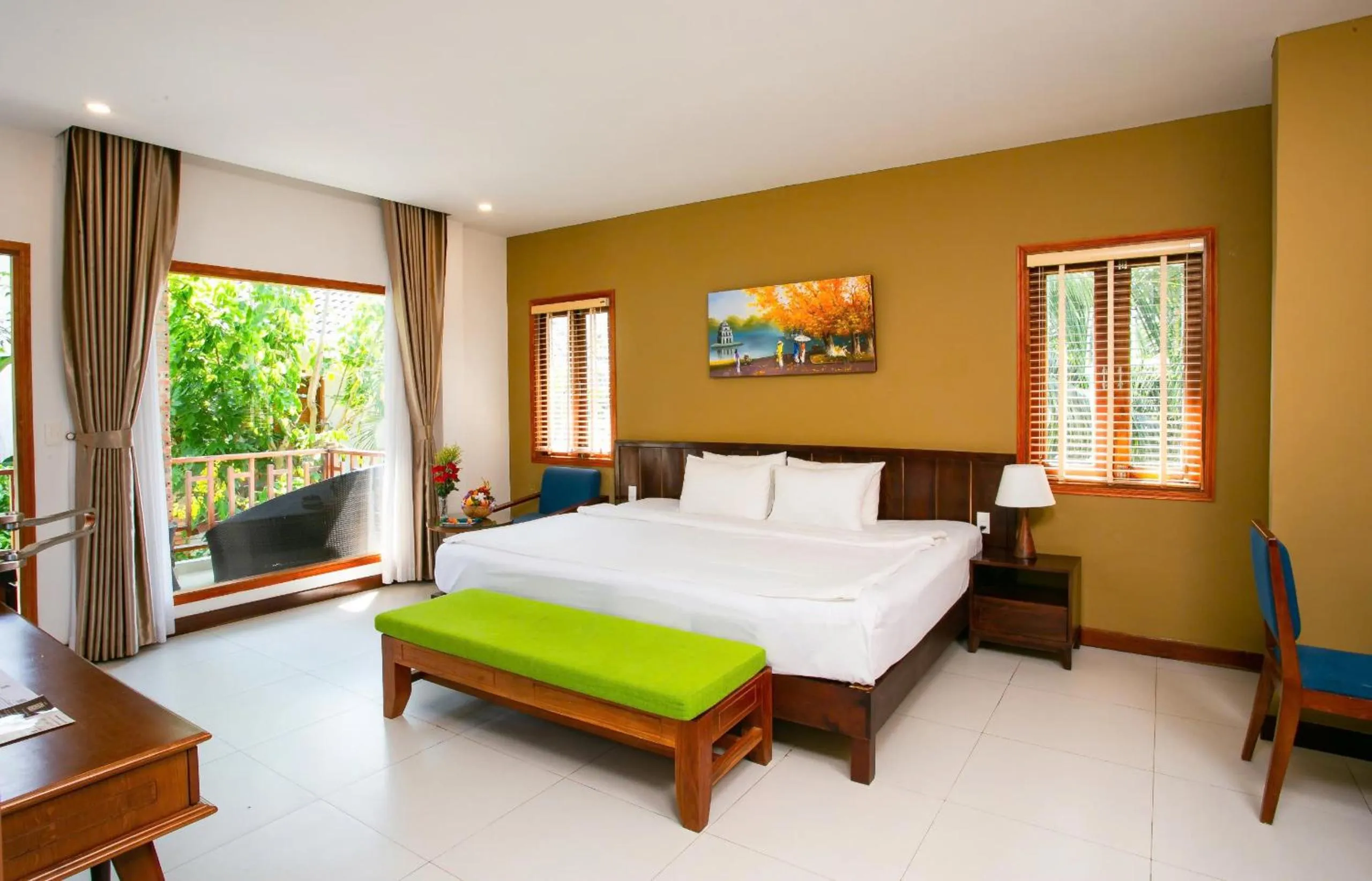Bed in Nadine Phu Quoc Resort & Spa