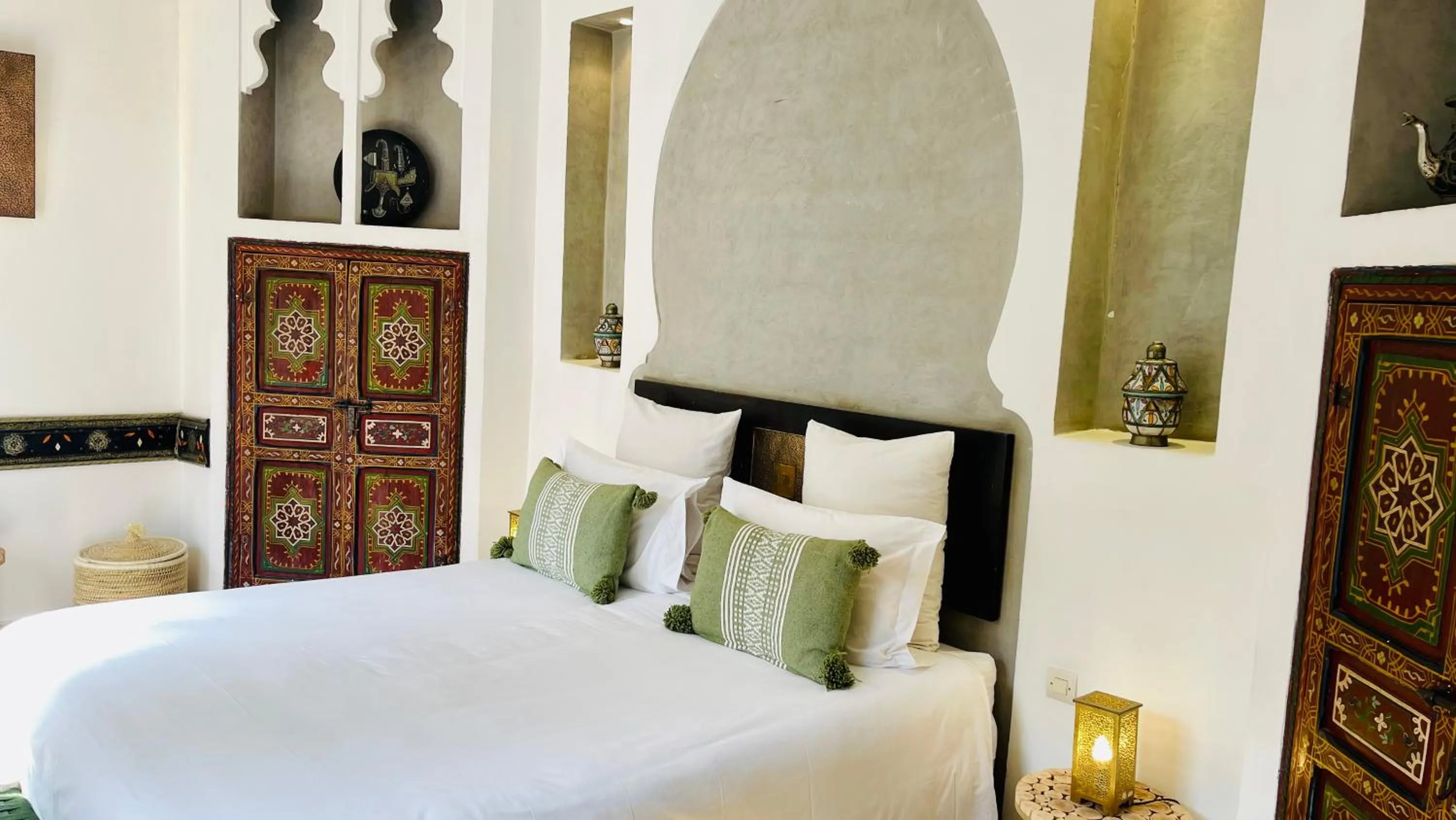 Bed in Riad La Porte Rouge By La Siredrah