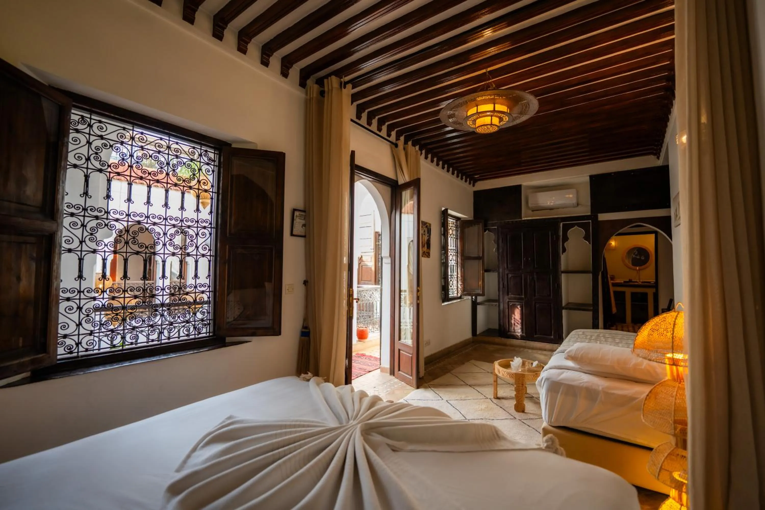 Bed in Riad La Porte Rouge By La Siredrah