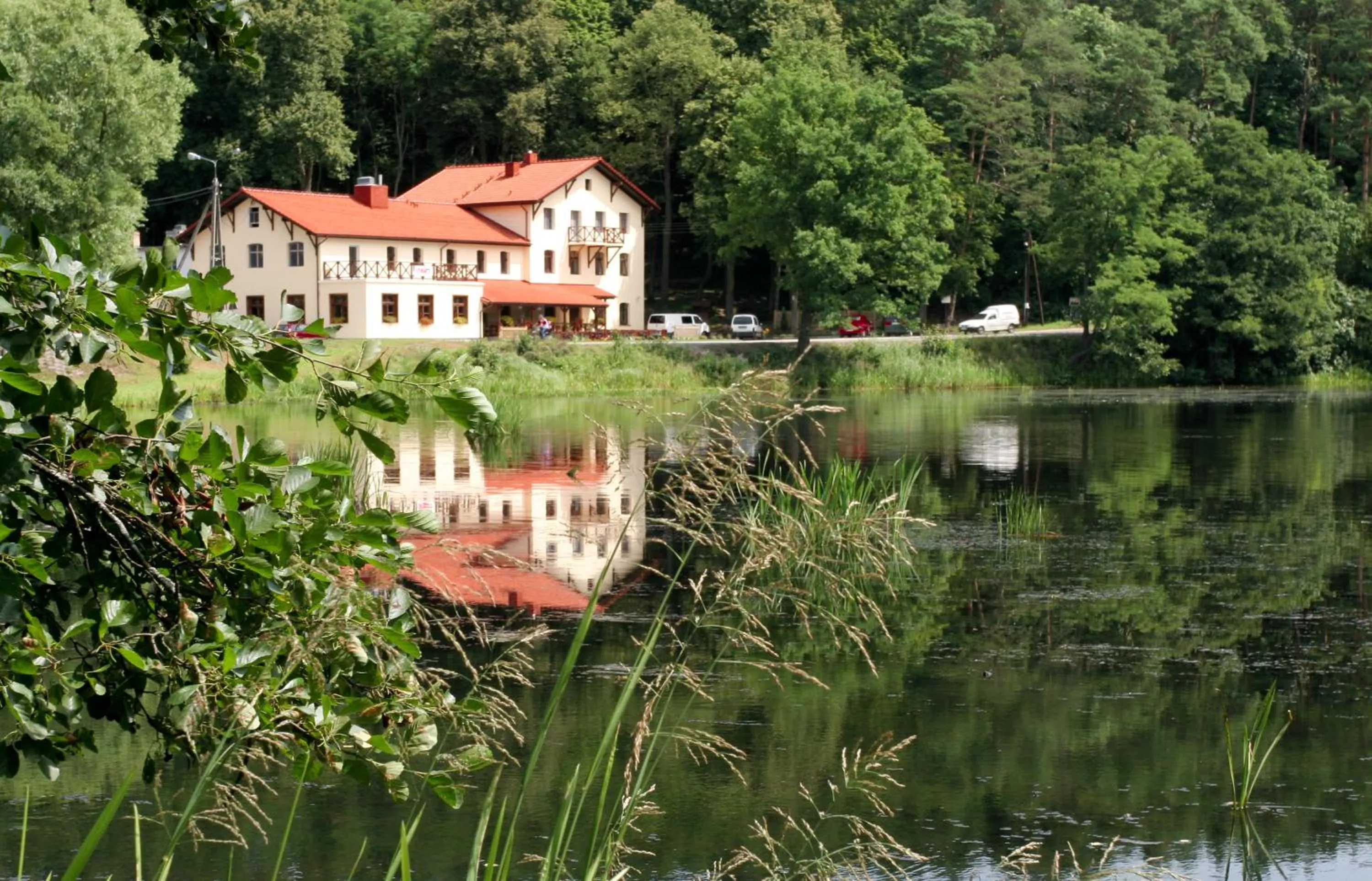 Lake view in Przystanek Tleń