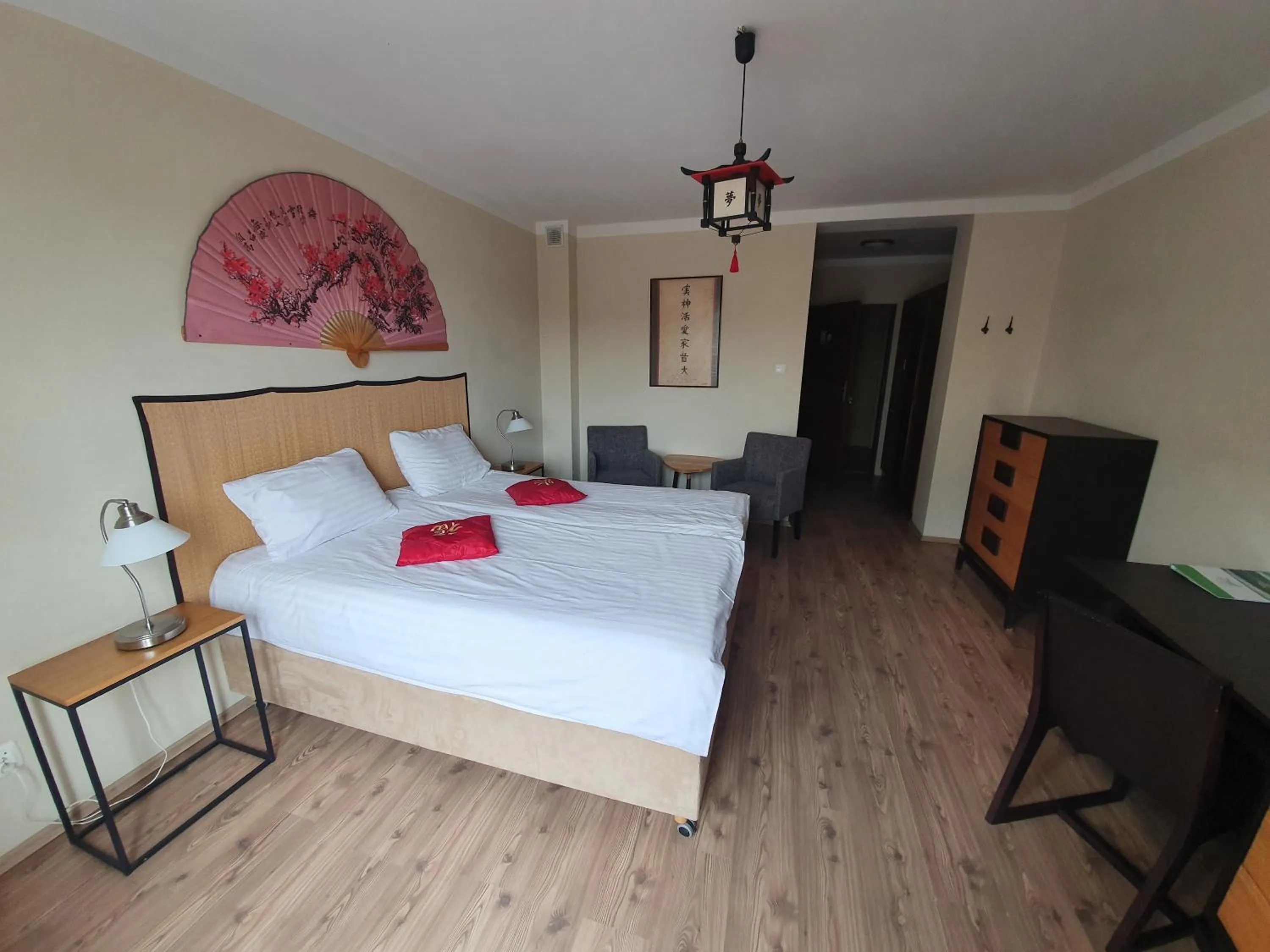 Bed in Przystanek Tleń