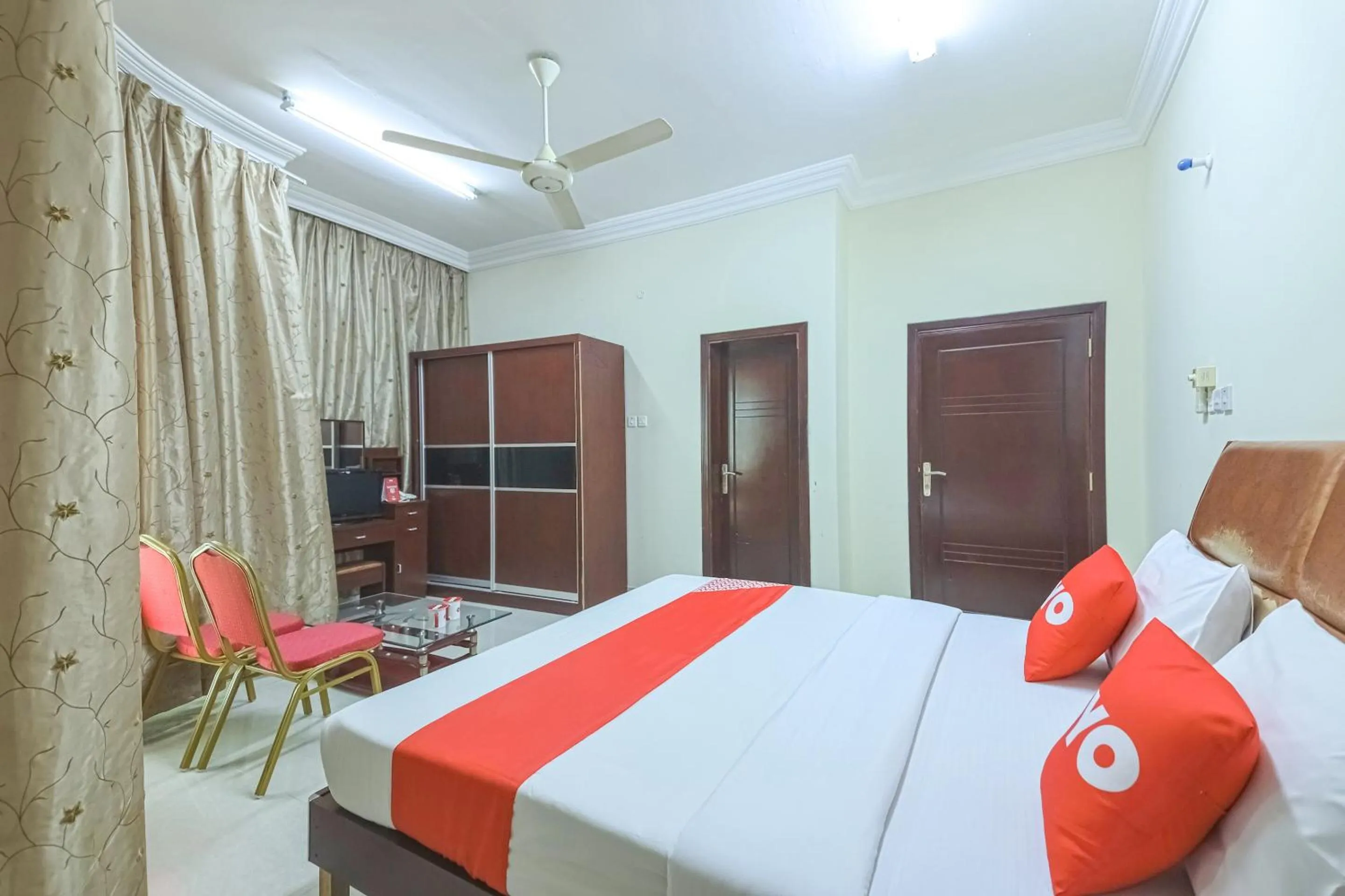 Bedroom in Super OYO 111 Al Thabit Hotel