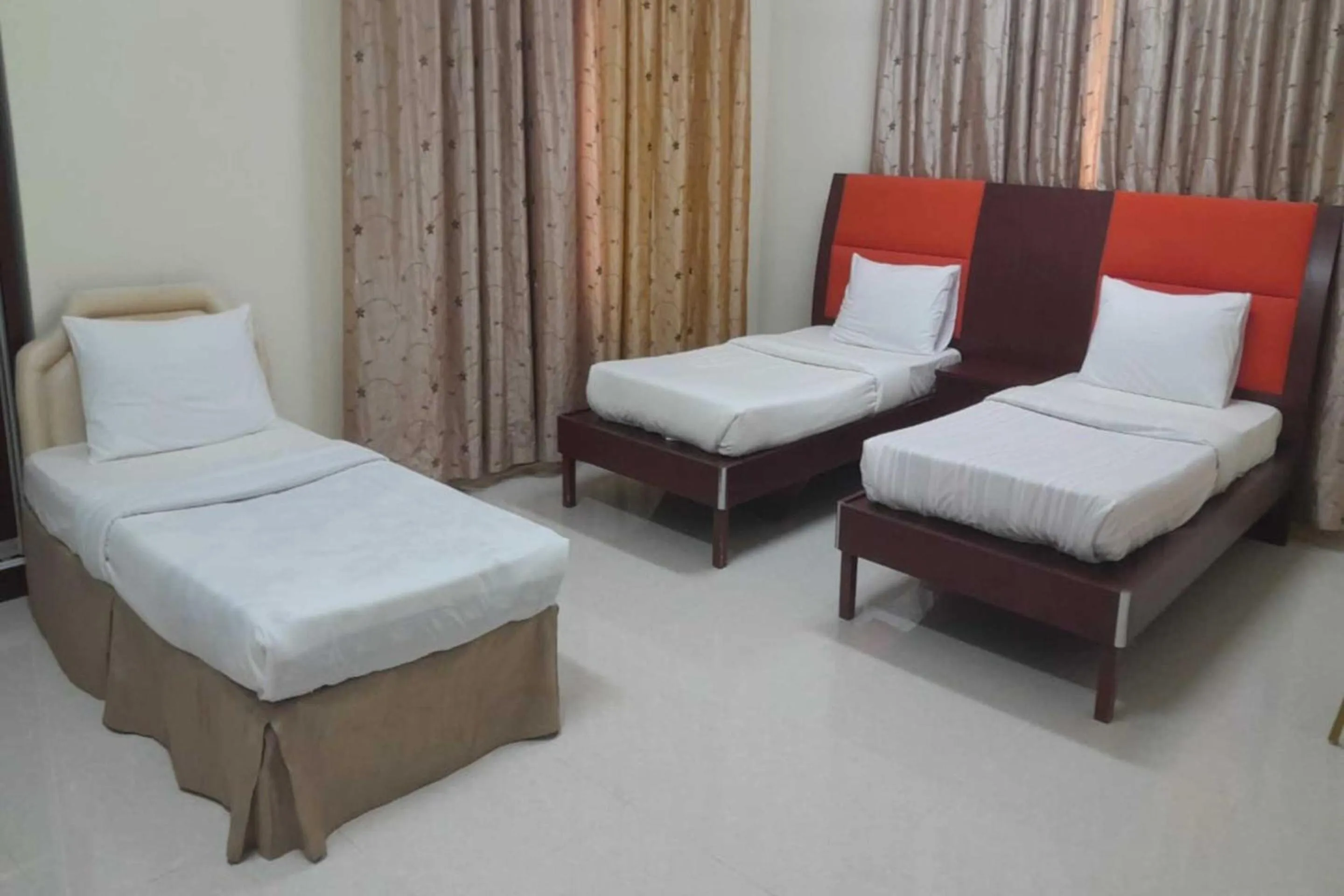 Bedroom in Super OYO 111 Al Thabit Hotel