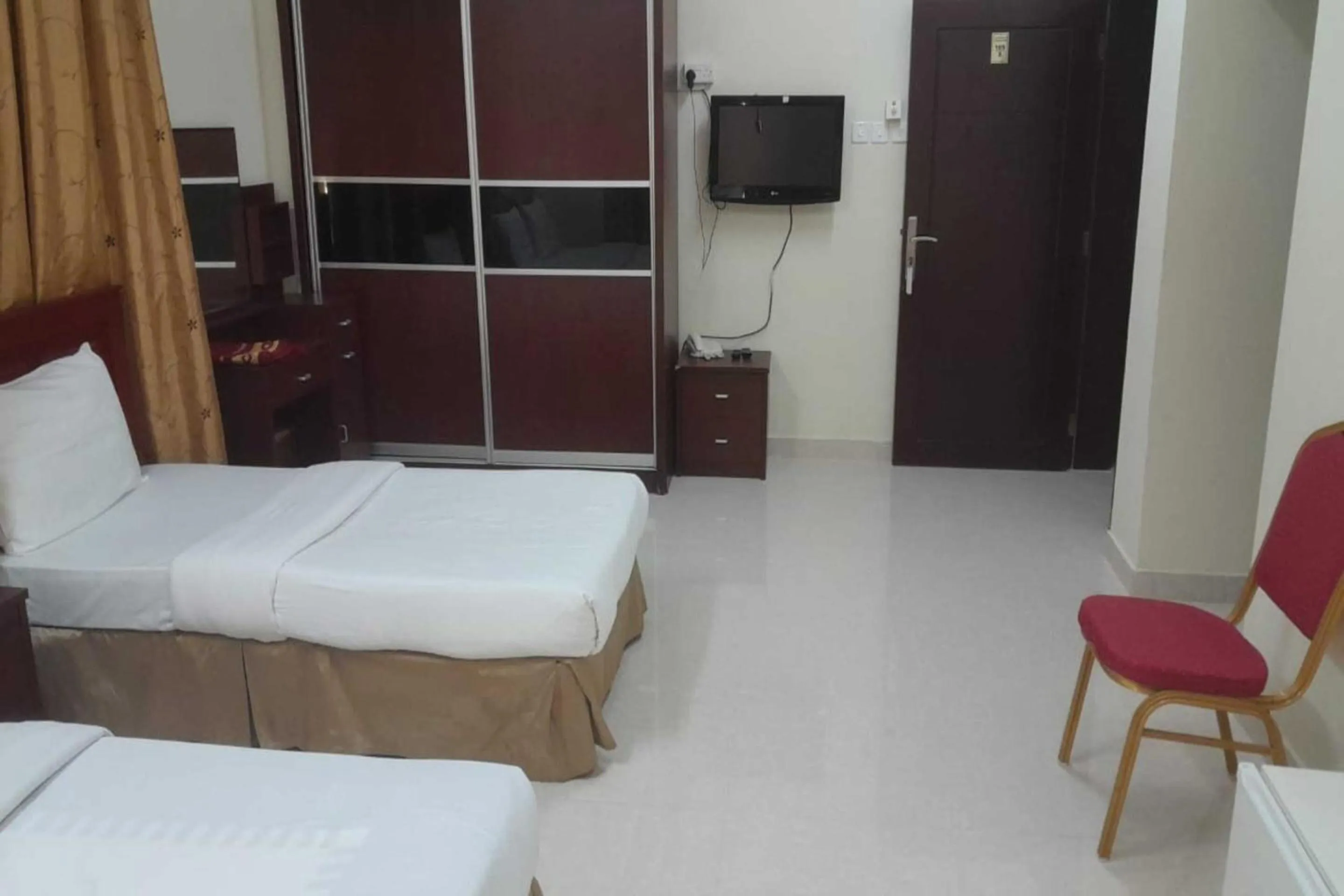 Bedroom in Super OYO 111 Al Thabit Hotel