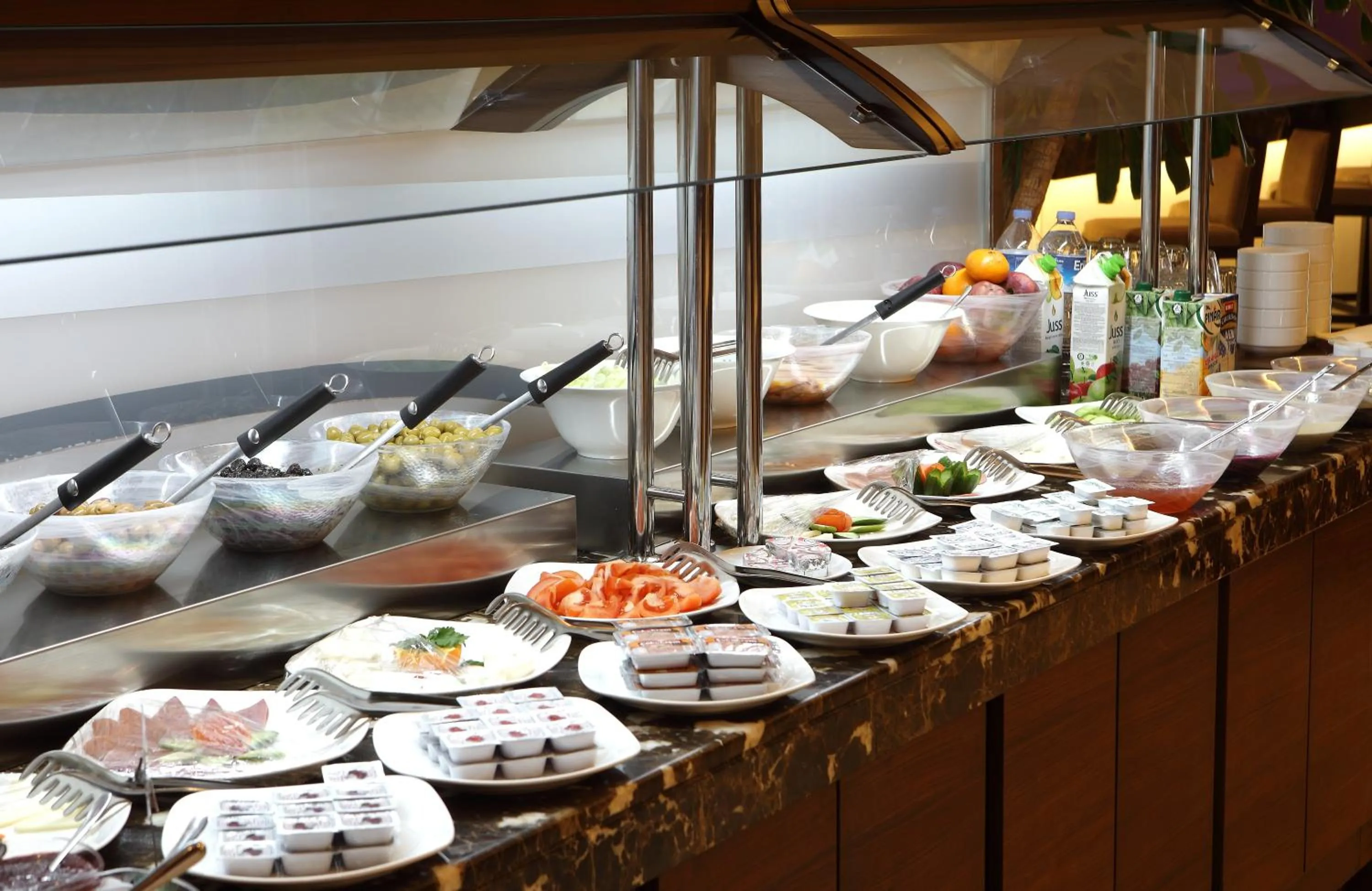 Food and drinks in Eyuboglu Hotel