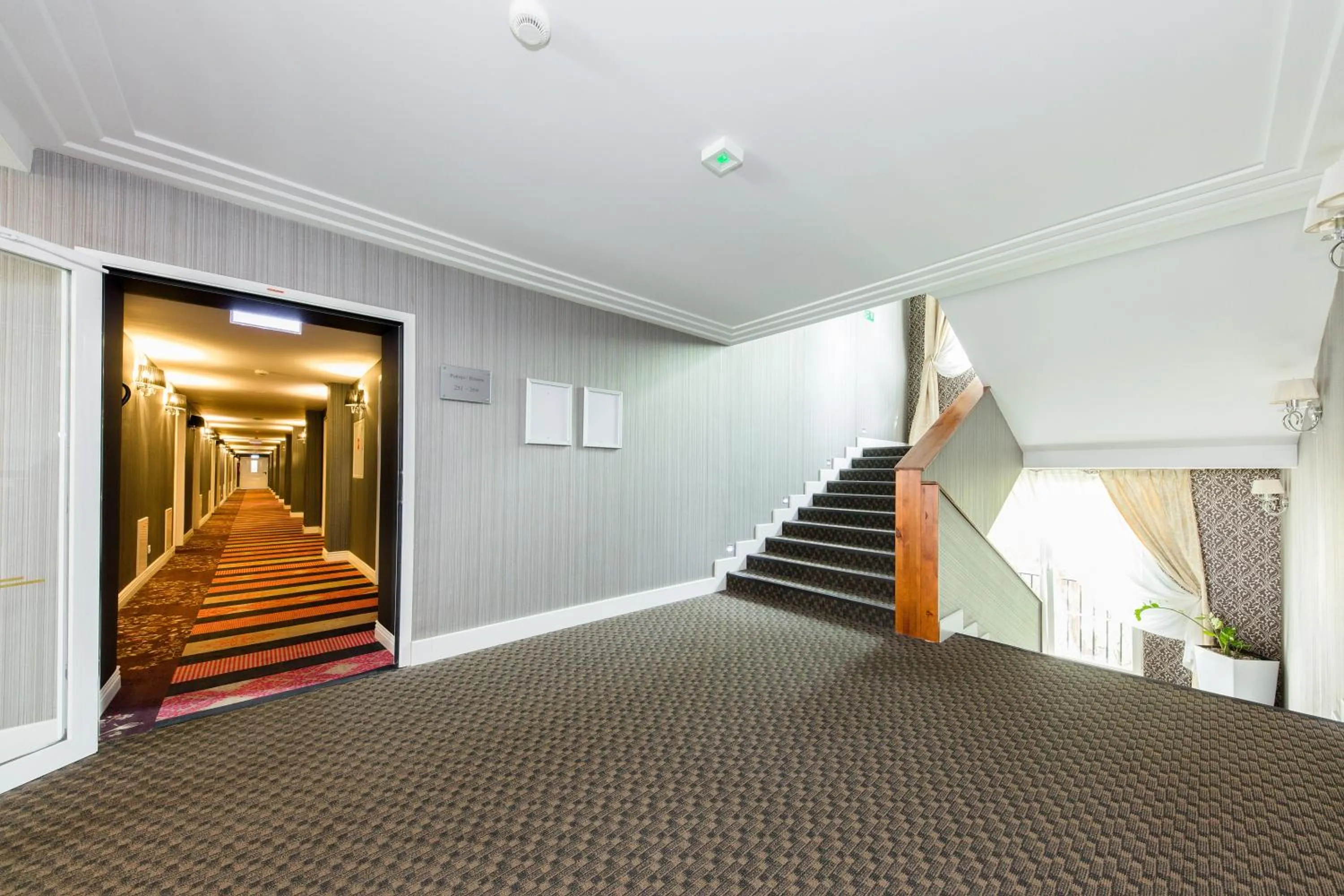 Floor plan in Hotel Lamberton