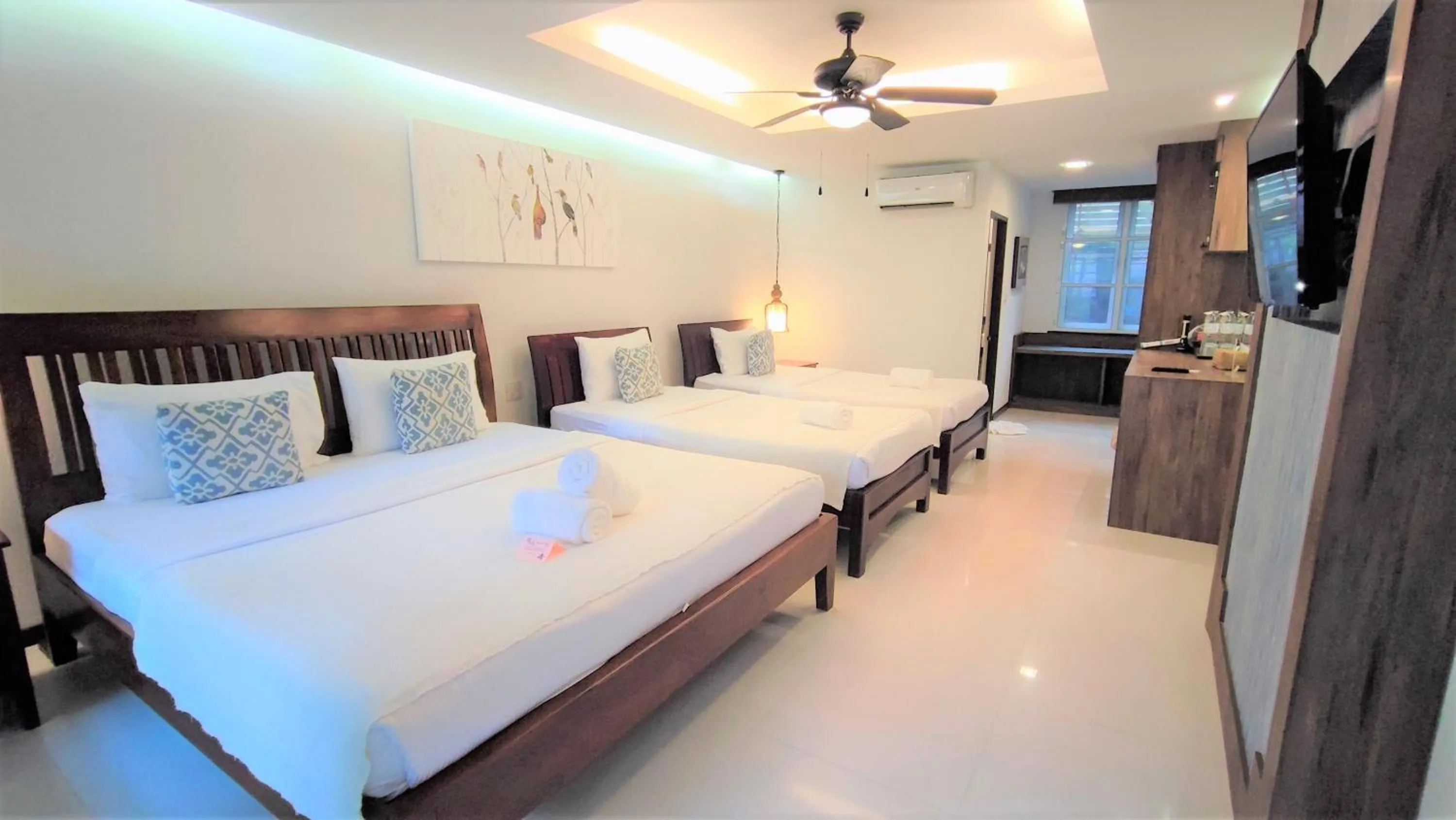 Bed in Samed Villa Resort
