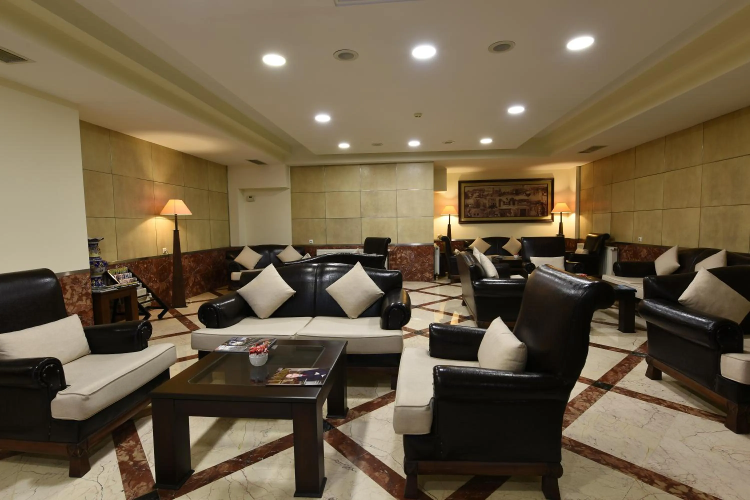 Seating area in Asal Hotel