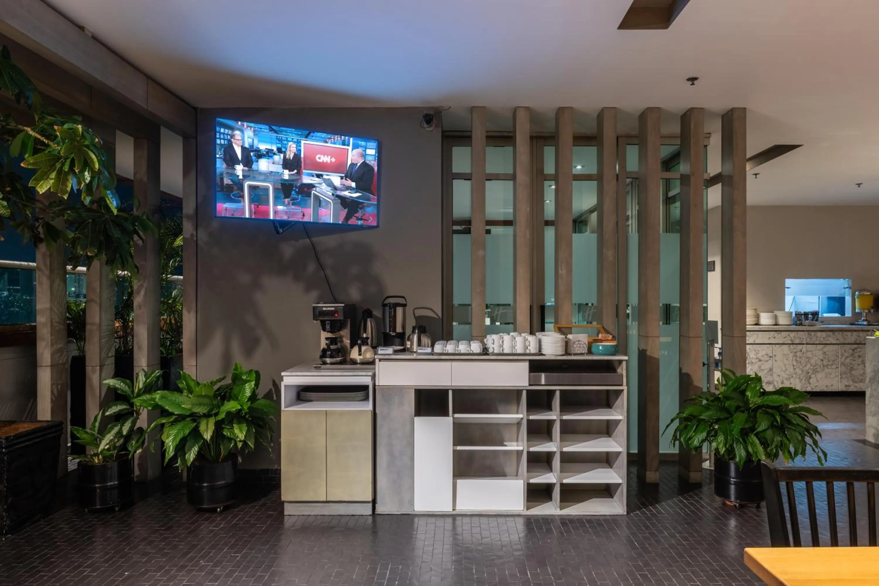 Breakfast in Hotel Holiday Inn Express & Suites Medellin by IHG