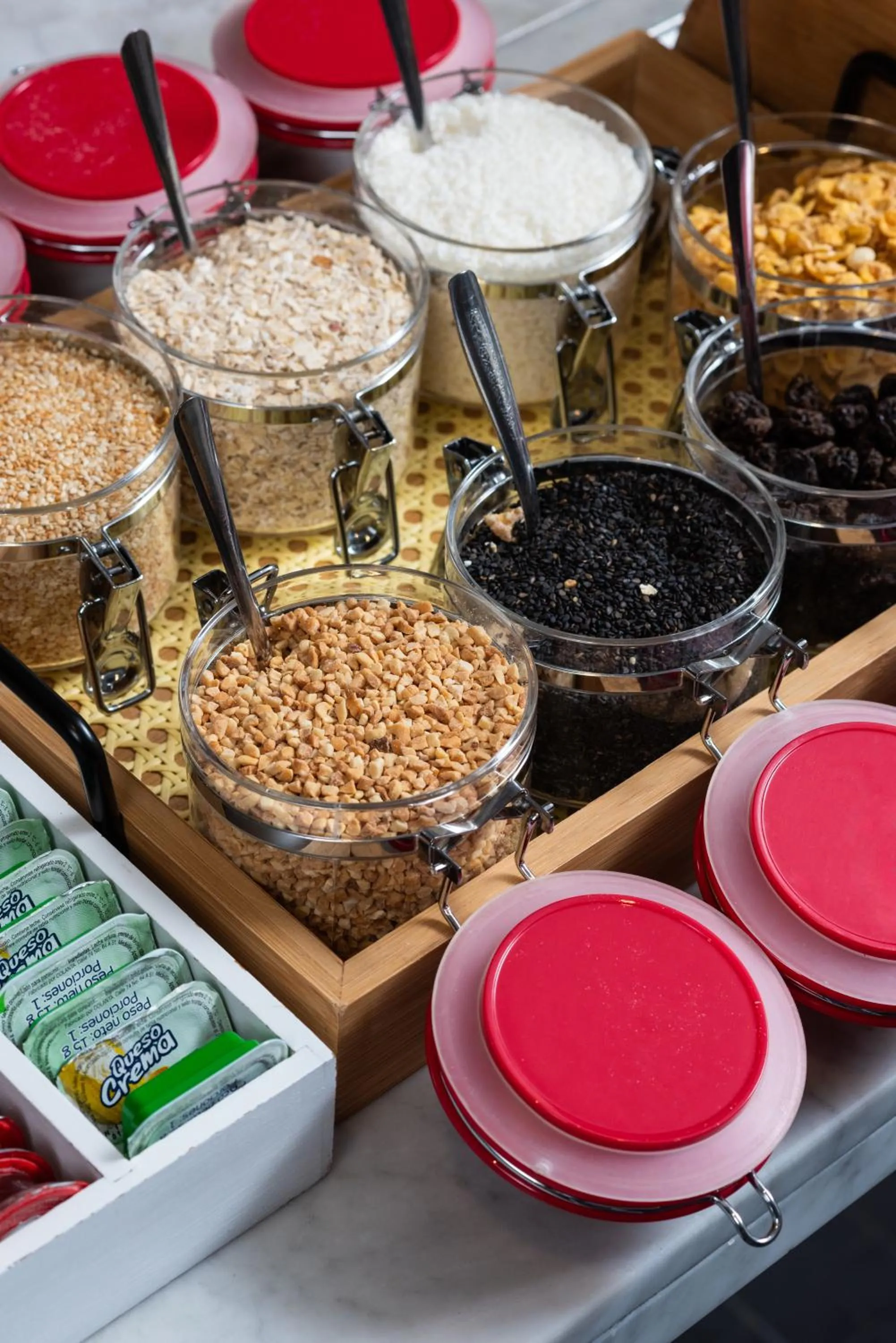 Food in Hotel Holiday Inn Express & Suites Medellin by IHG